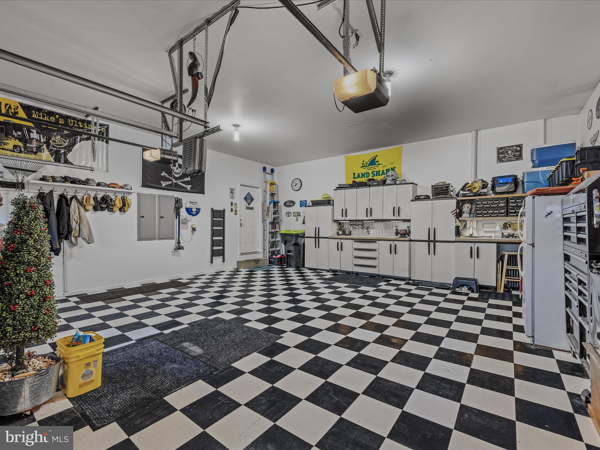 BROOKFIELD ON THE POTOMAC - Residential