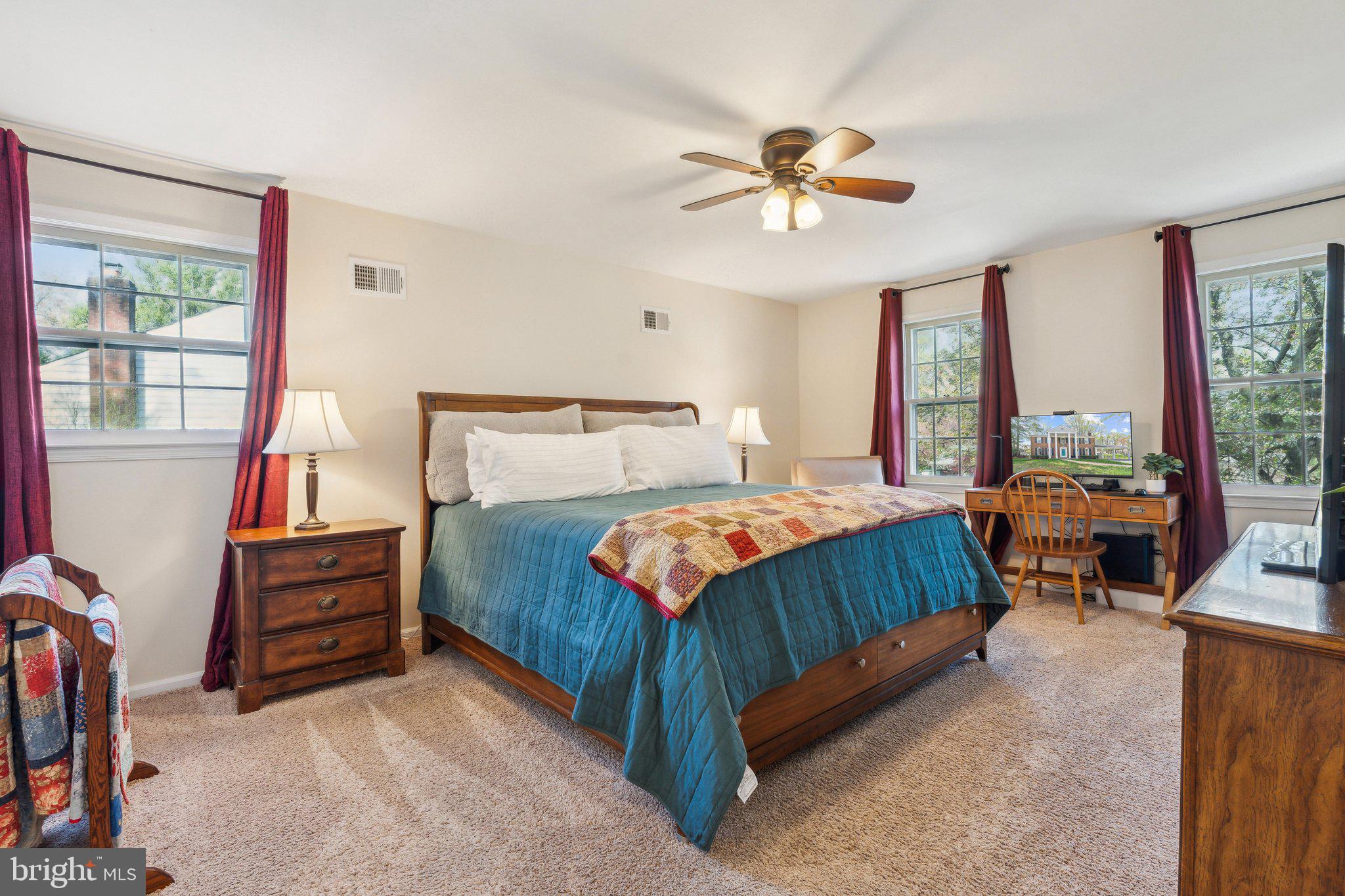 NORBECK ESTATES - Residential