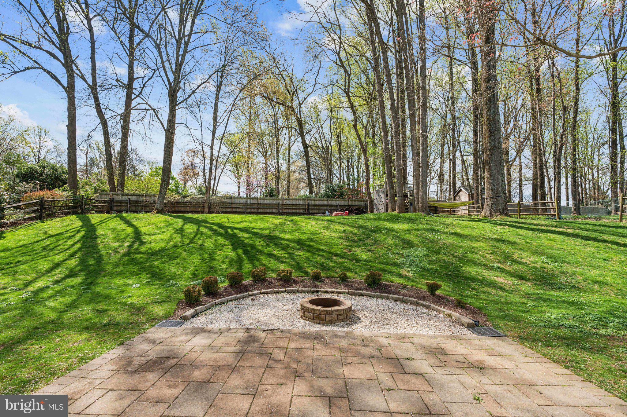 NORBECK ESTATES - Residential