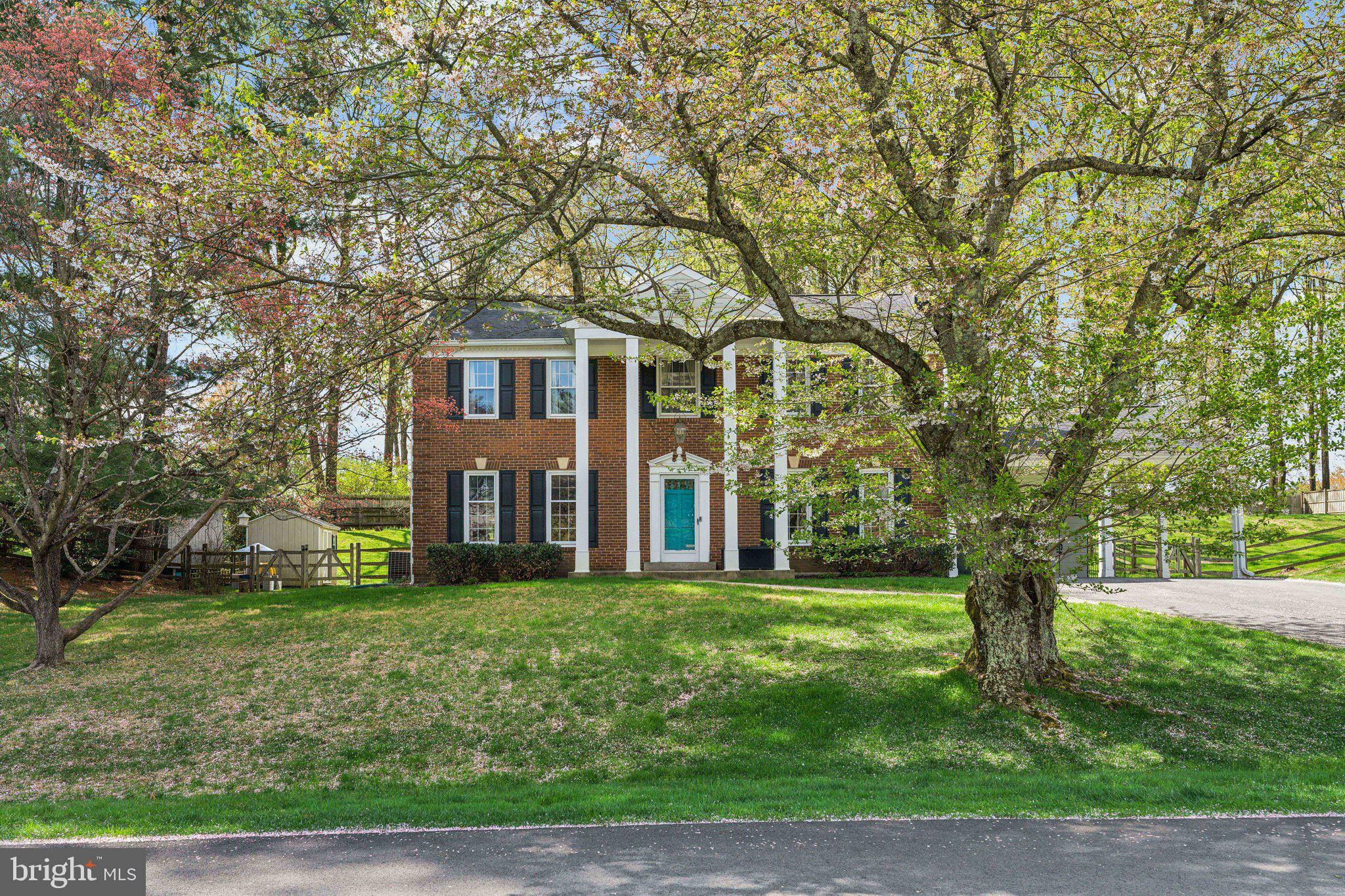 4404 CUSTIS DRIVE