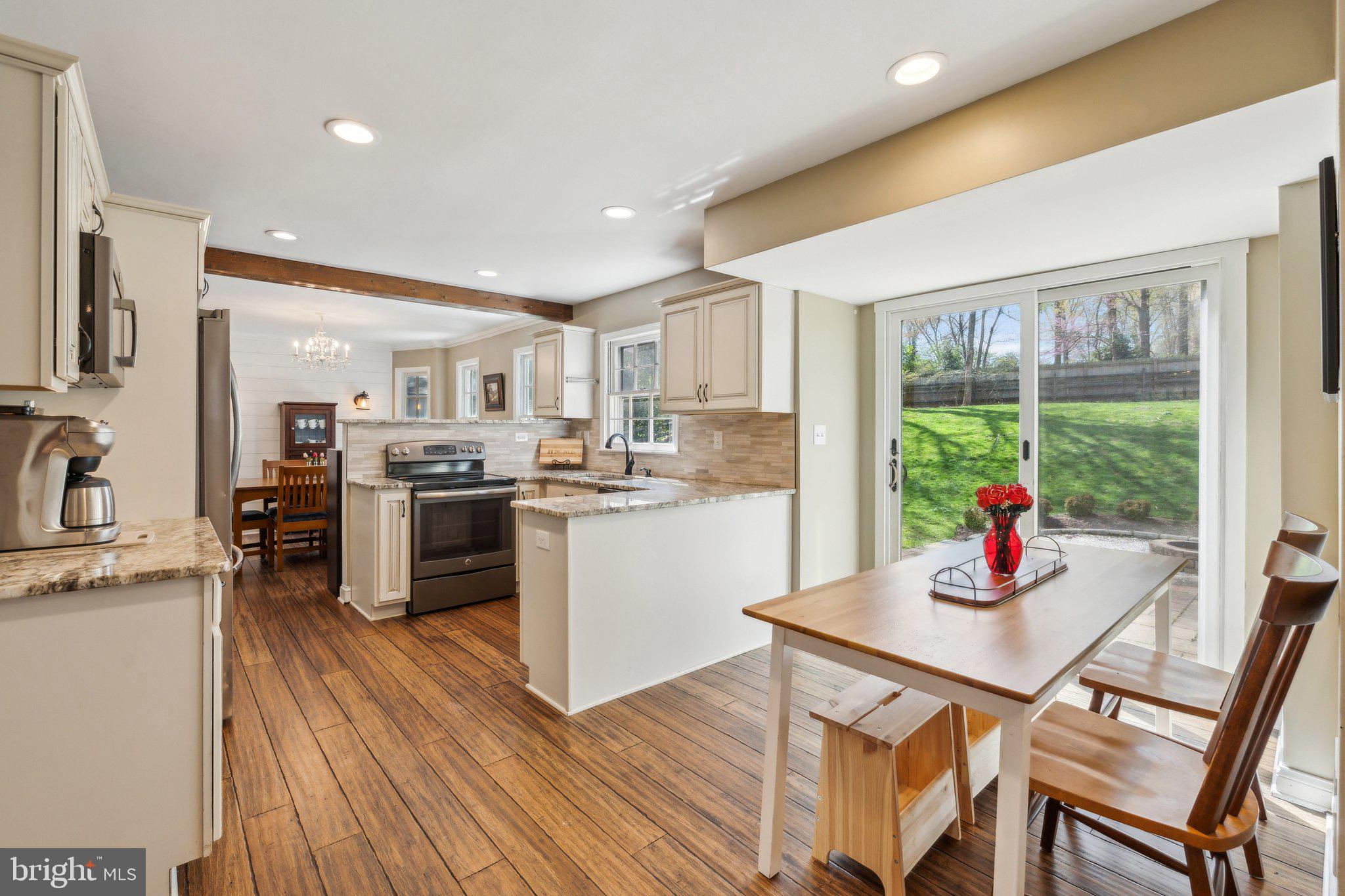 NORBECK ESTATES - Residential