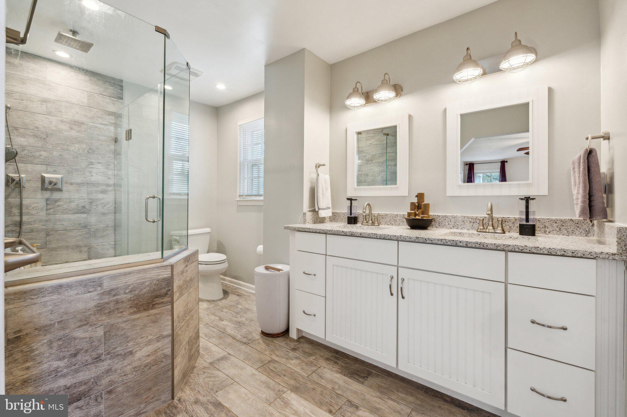 NORBECK ESTATES - Residential