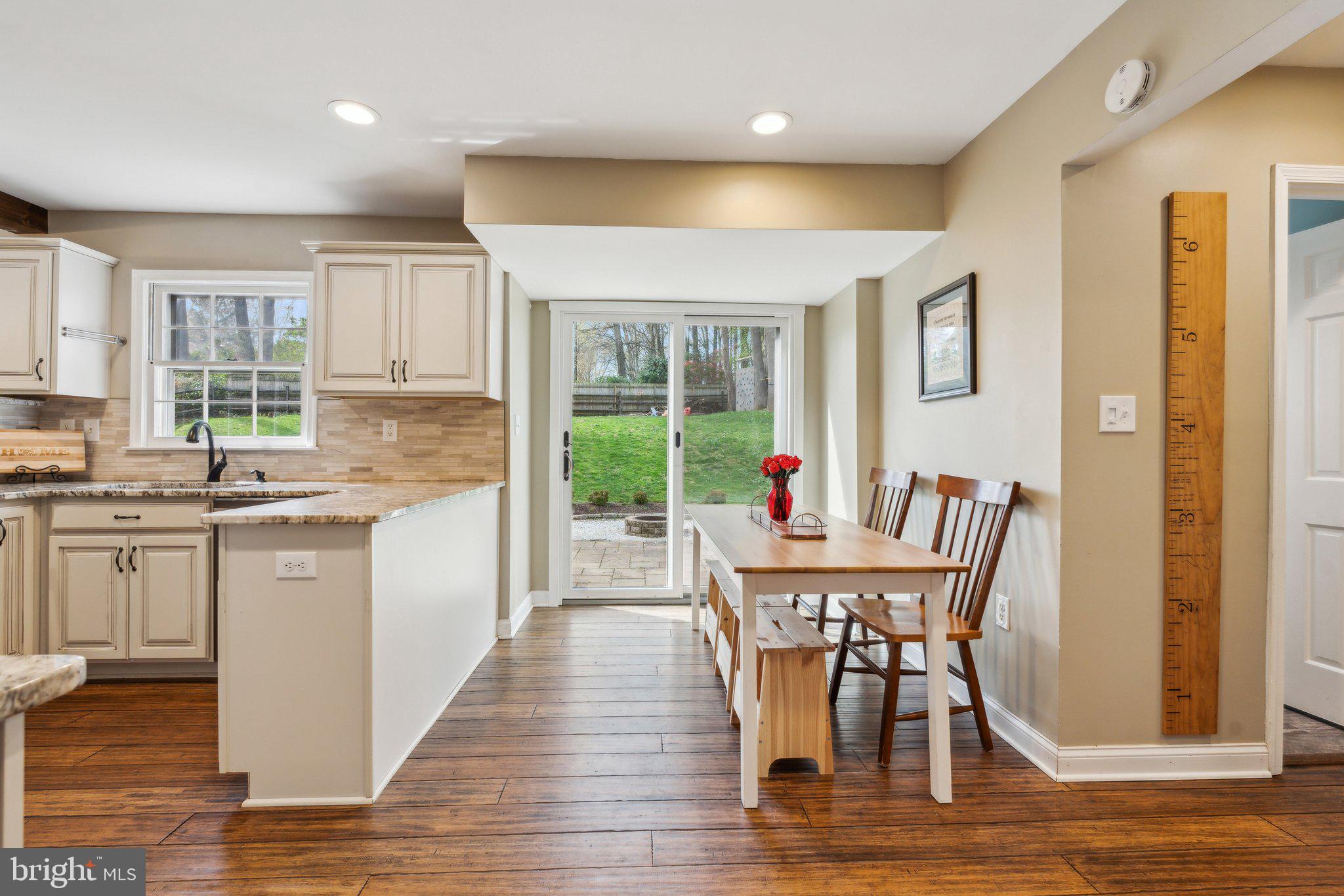 NORBECK ESTATES - Residential