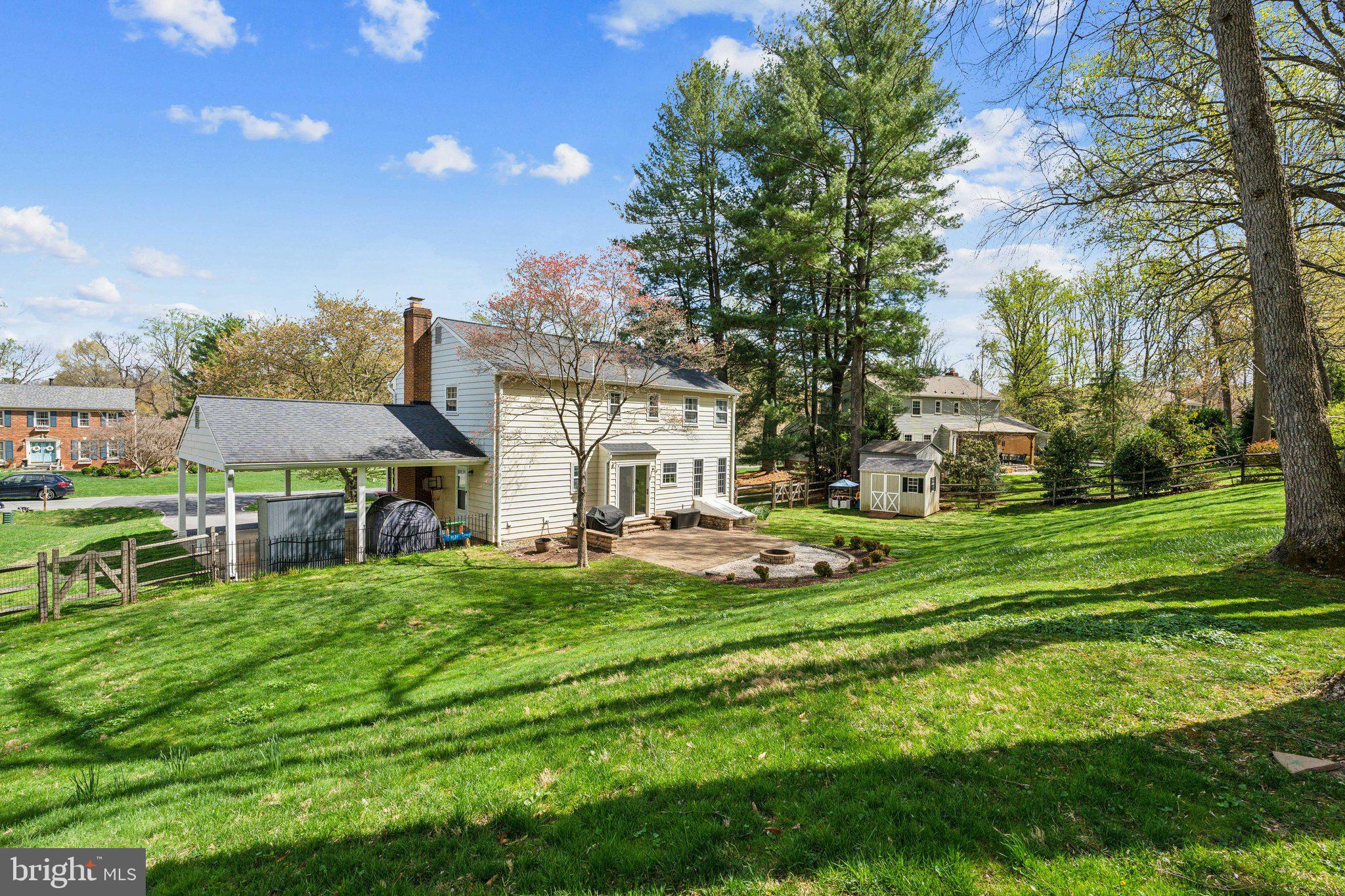 NORBECK ESTATES - Residential