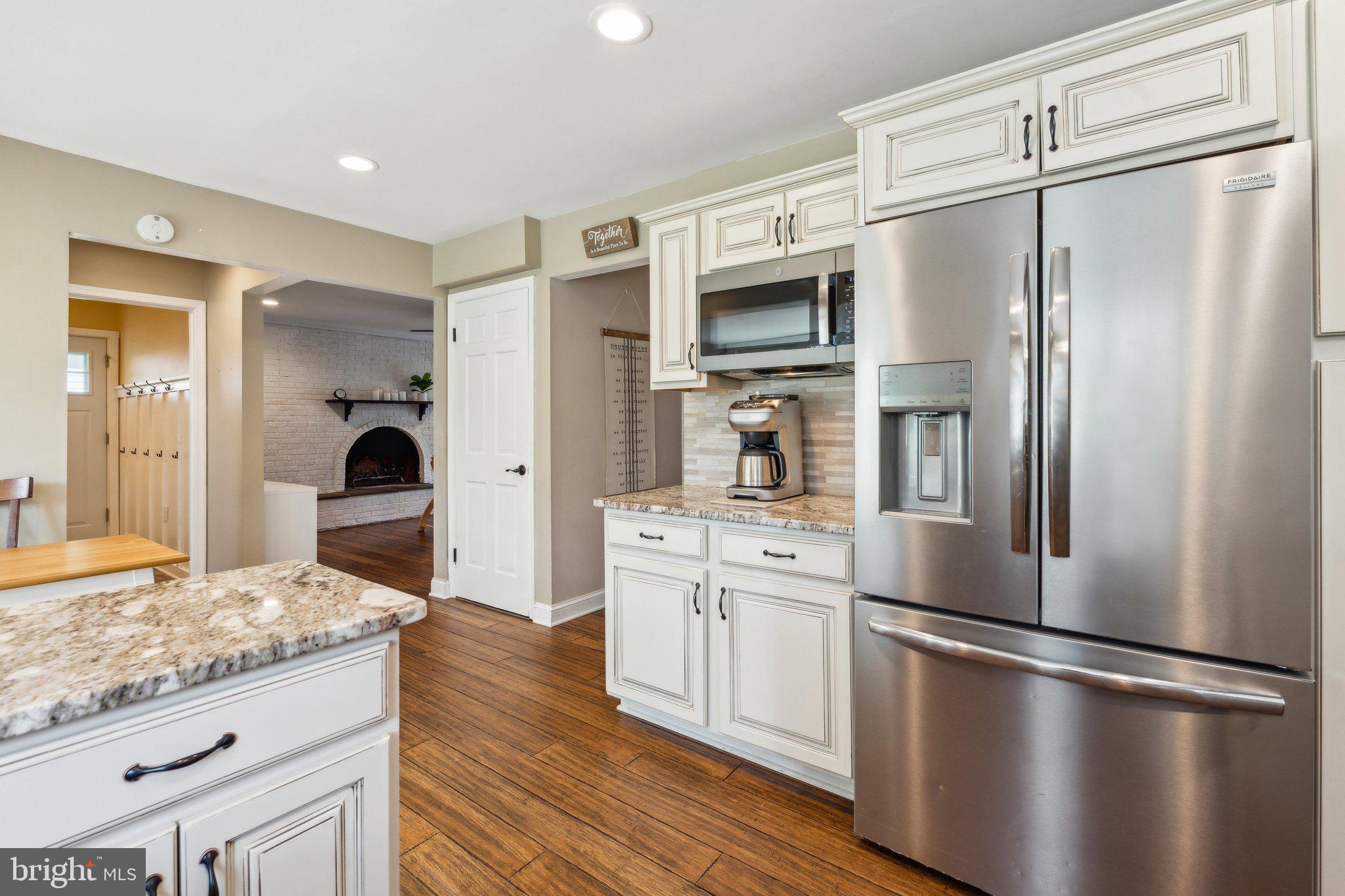 NORBECK ESTATES - Residential