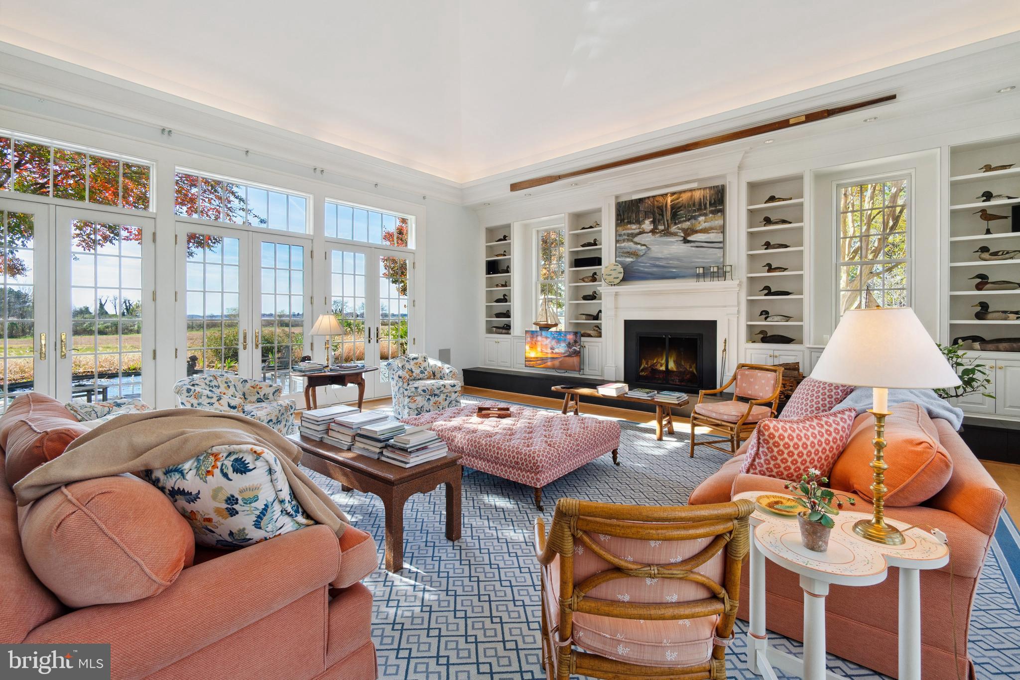 QUAKER NECK - Residential