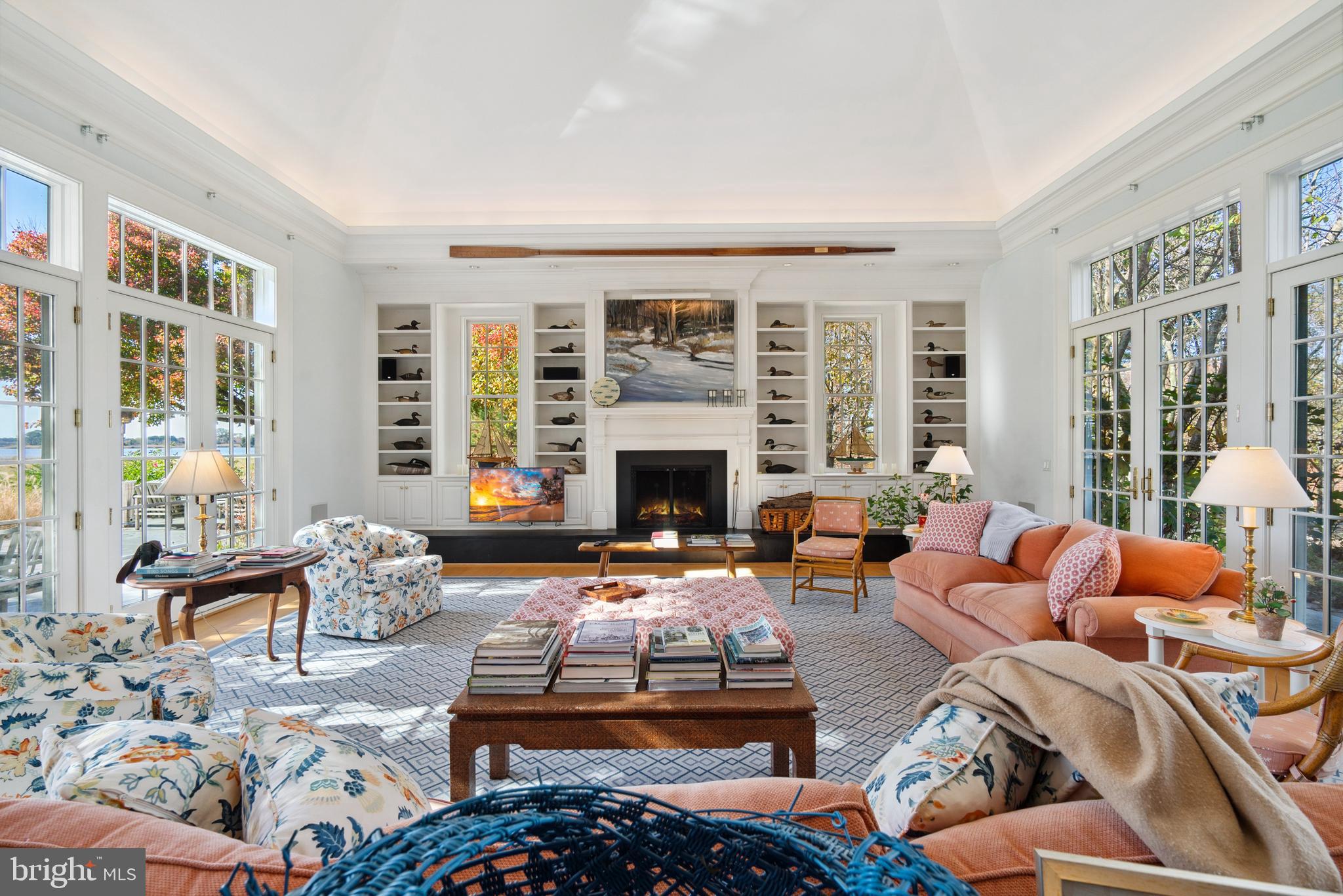 QUAKER NECK - Residential