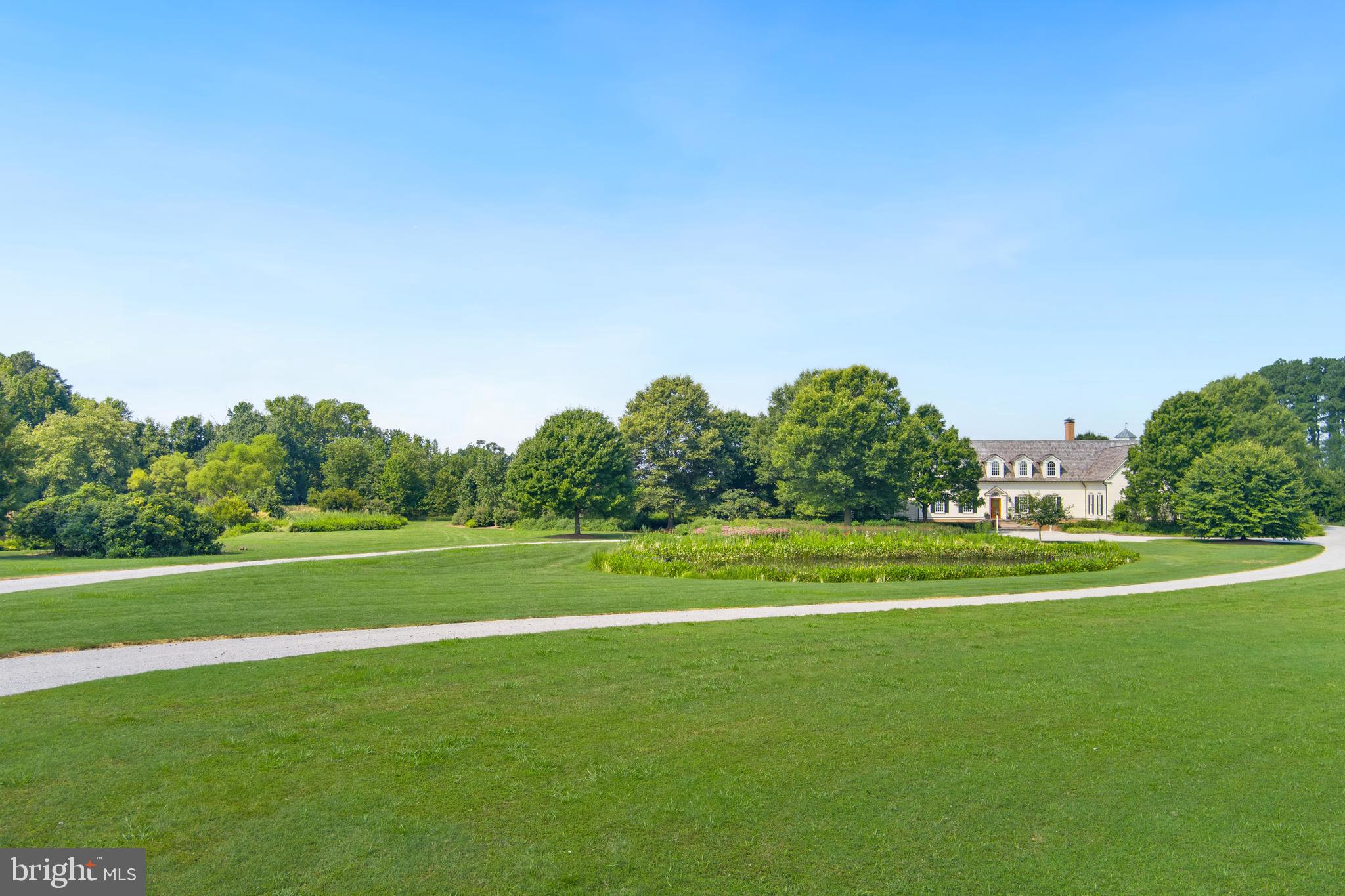 QUAKER NECK - Residential