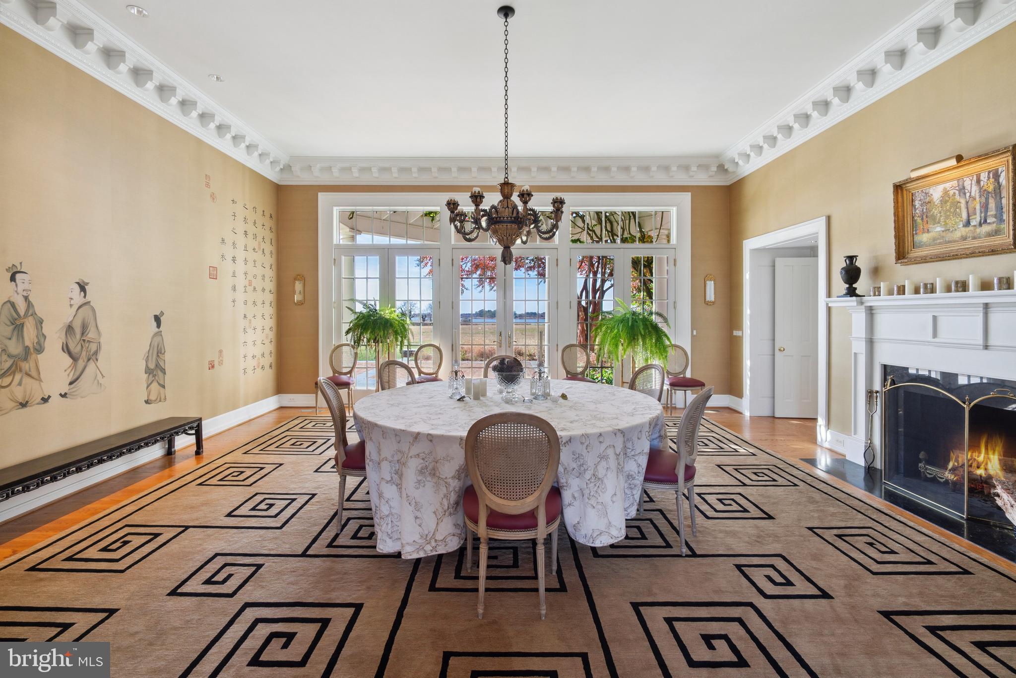 QUAKER NECK - Residential