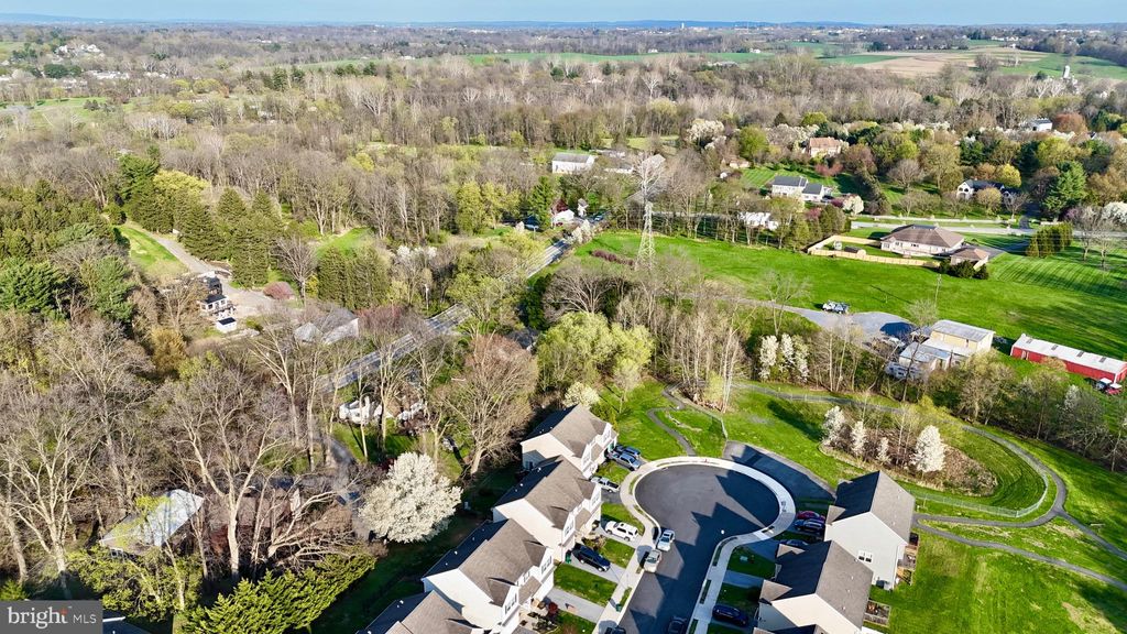 Photo of 10 Hull Court, LANCASTER, PA 17603 (MLS # PALA2086100)