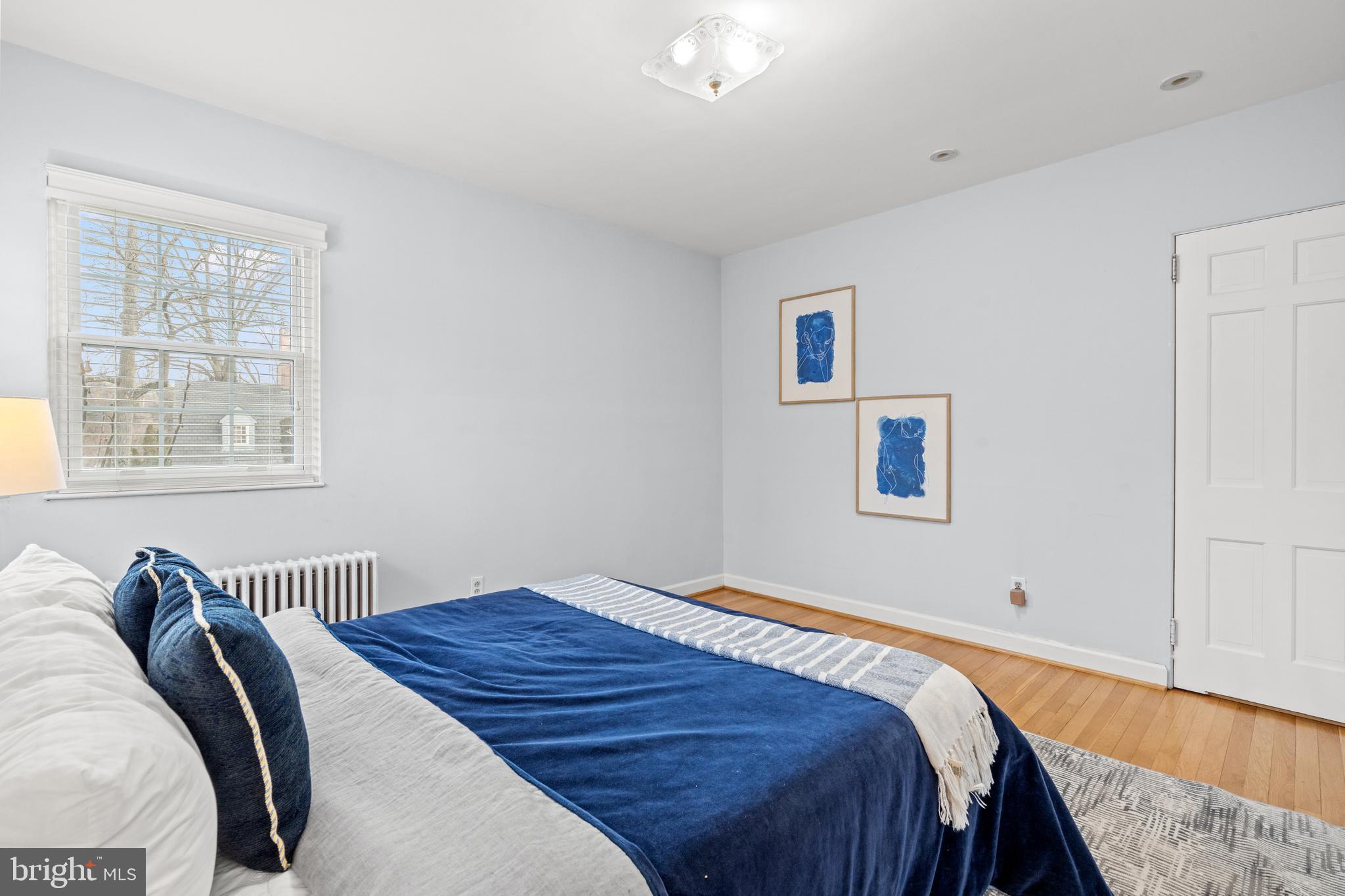 LYON VILLAGE - Residential