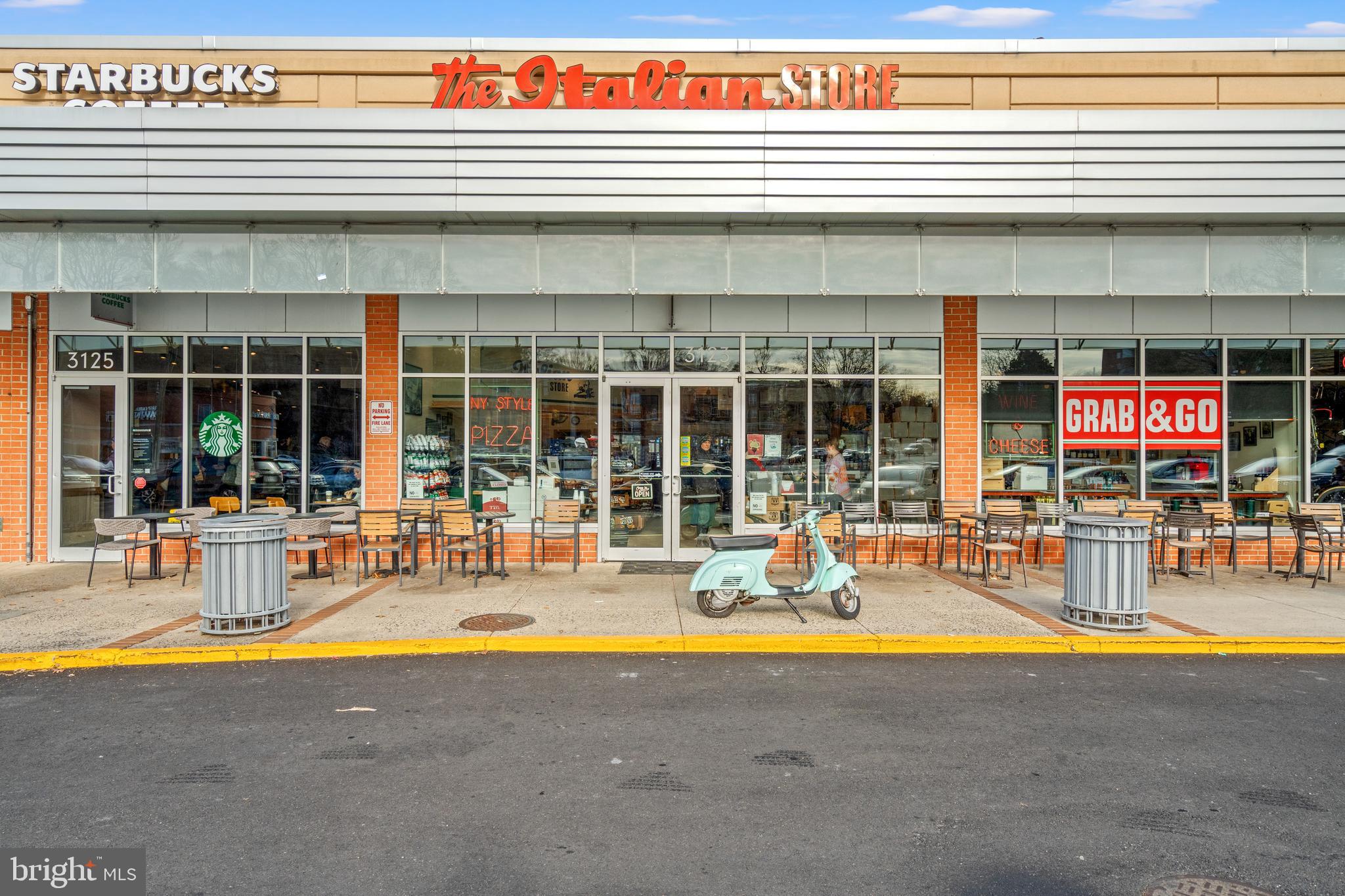 LYON VILLAGE - Residential