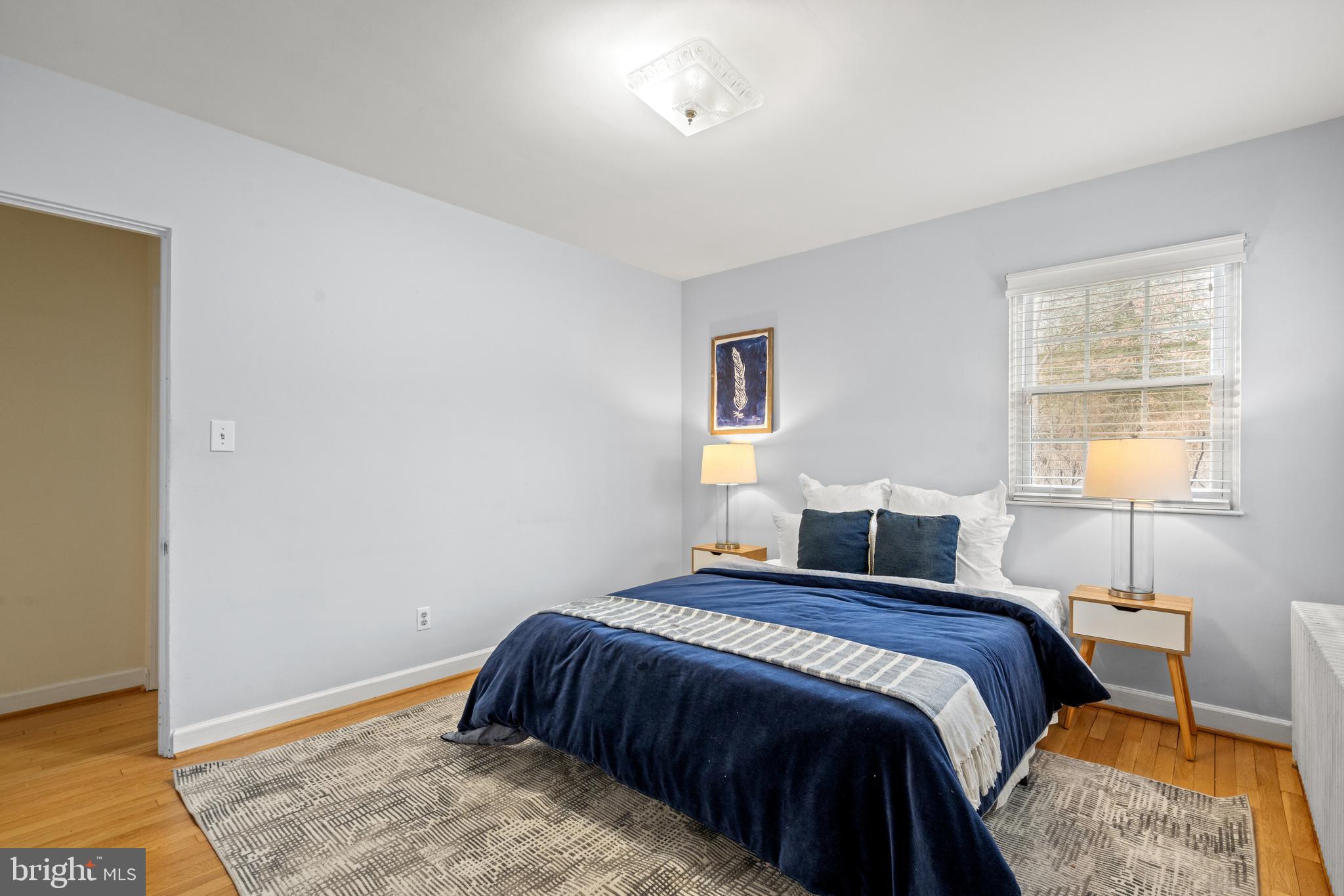 LYON VILLAGE - Residential