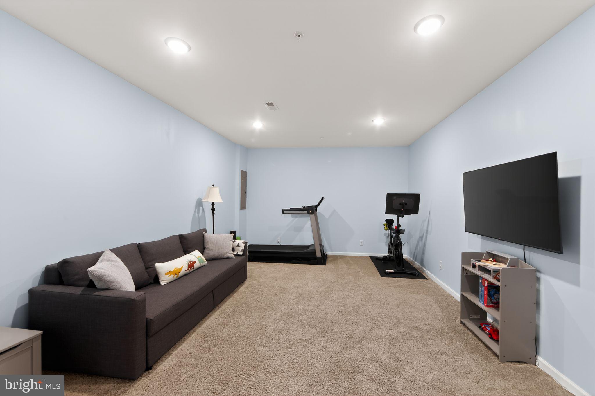 COURT AT CHESTER SP - Residential