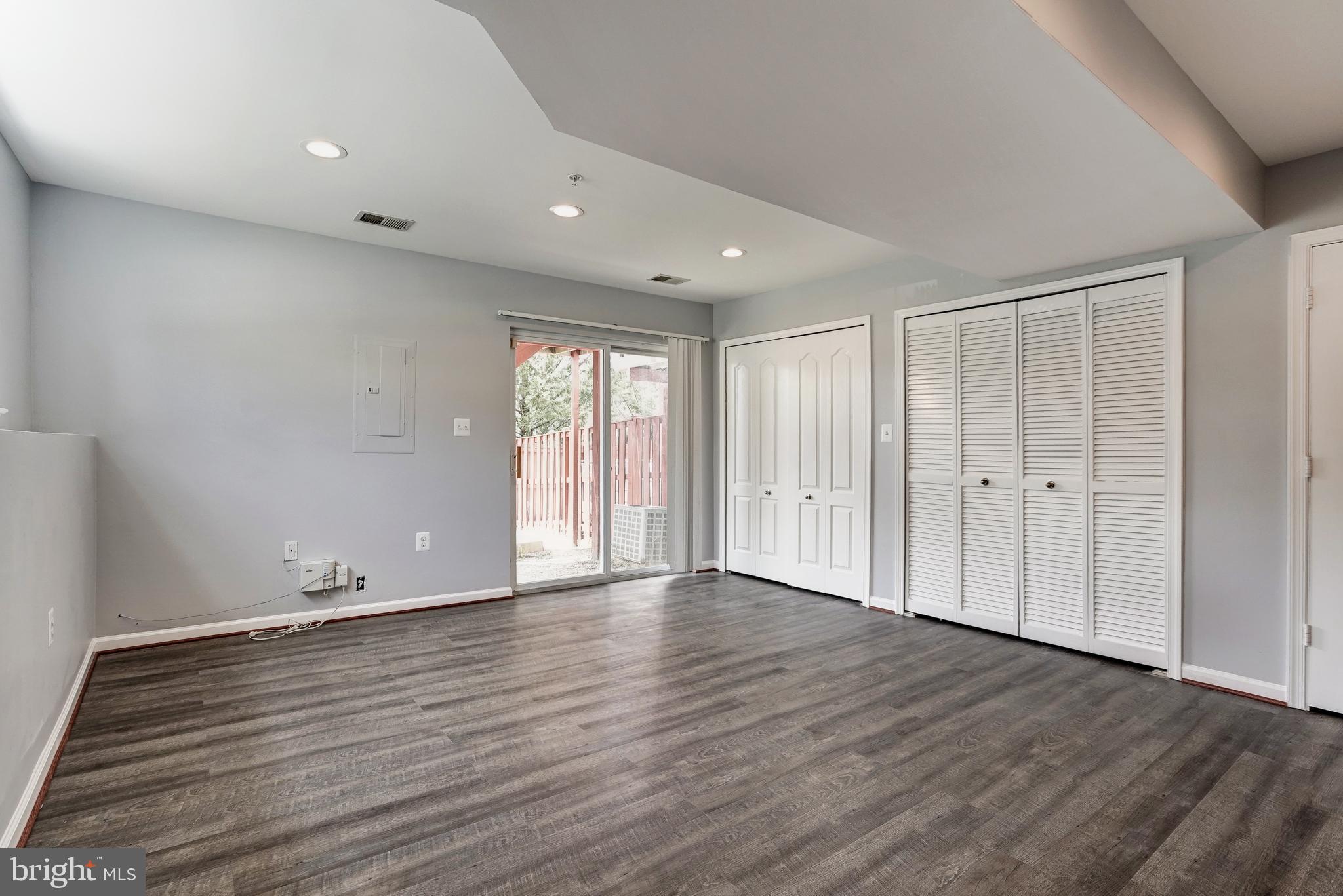 THE WOODYARD PLAT 1> - Residential