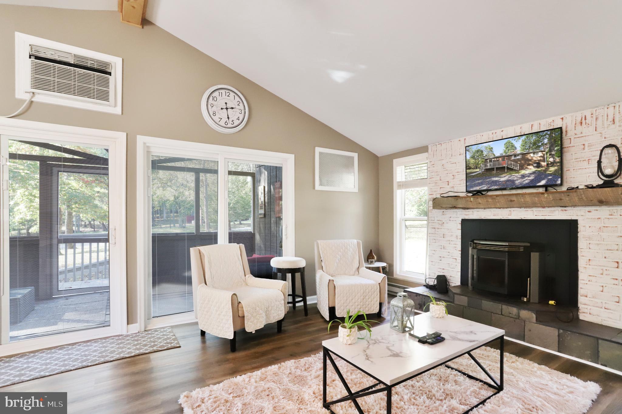 THE WOODS RESORT - Residential