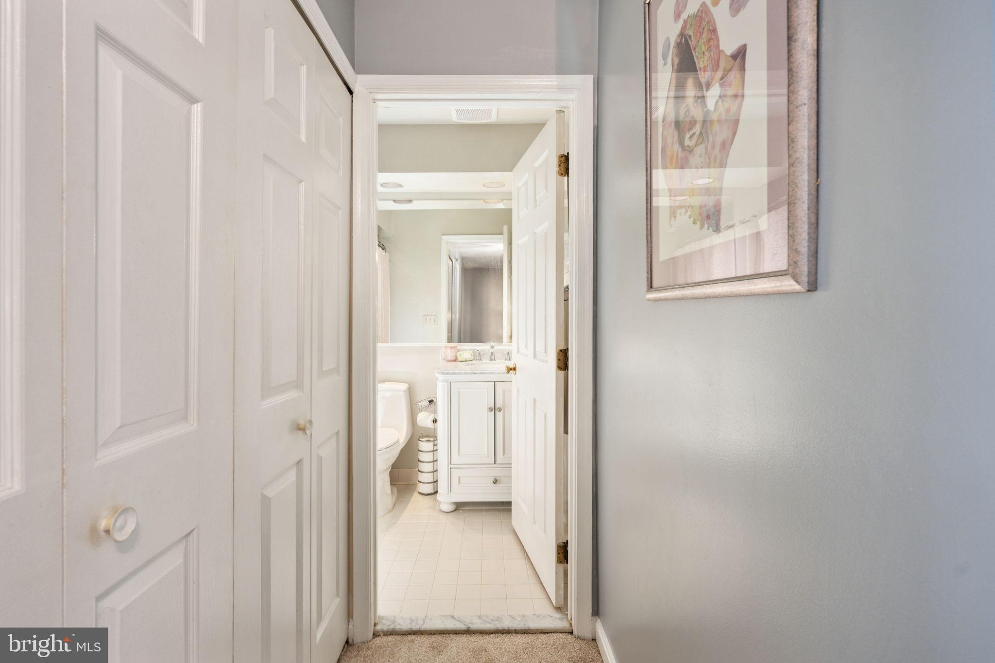 HAMPTON OAKS - Residential