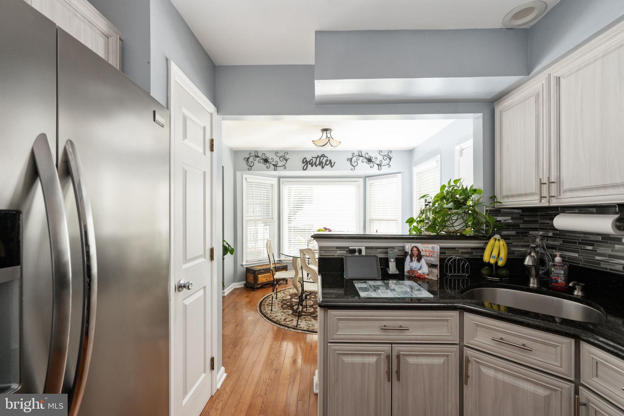 HAMPTON OAKS - Residential