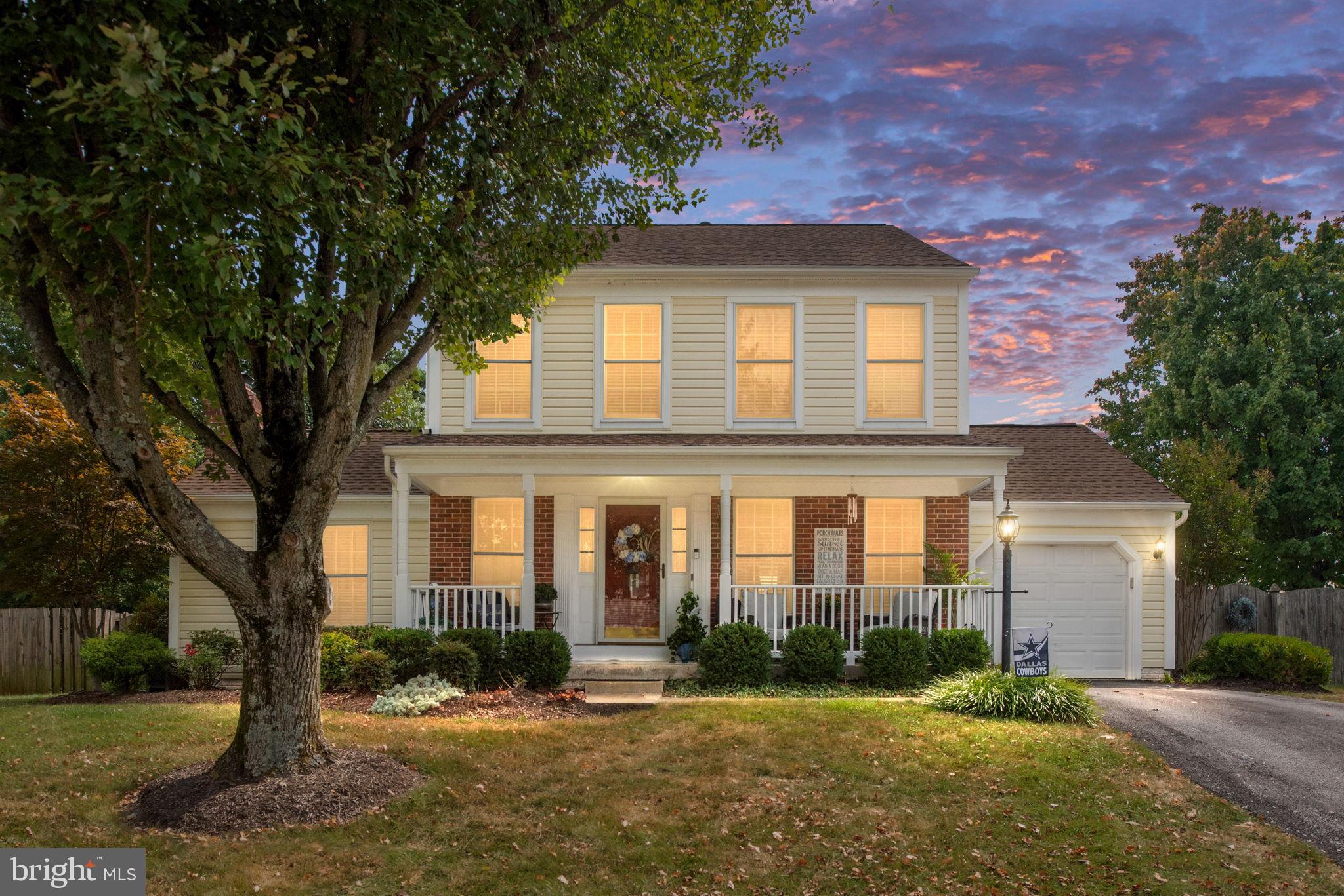 HAMPTON OAKS - Residential