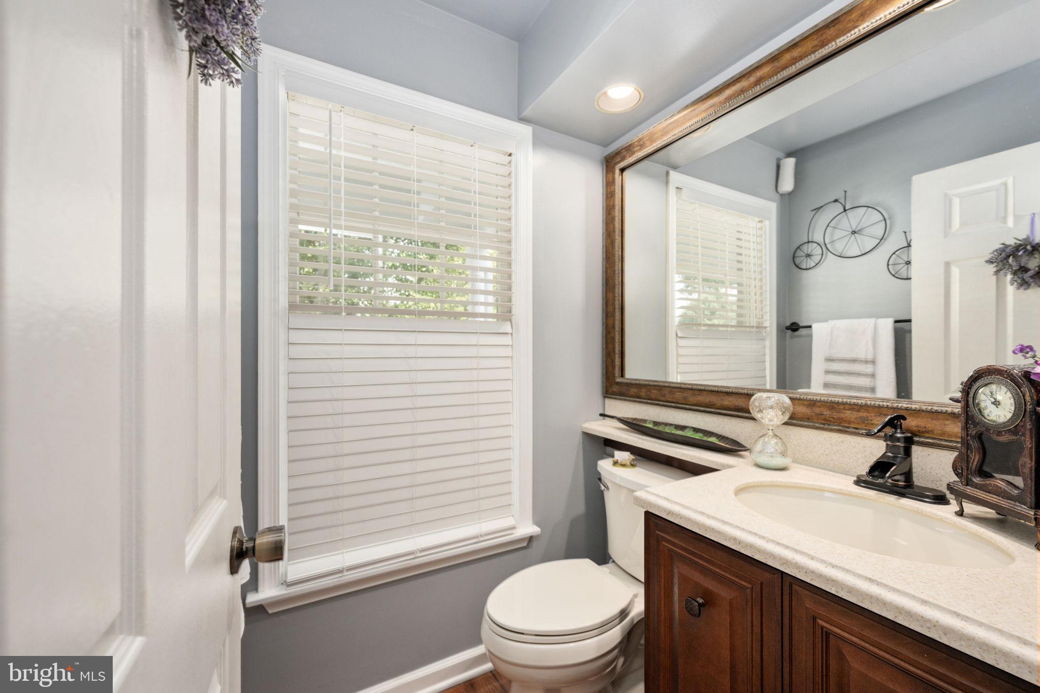 HAMPTON OAKS - Residential