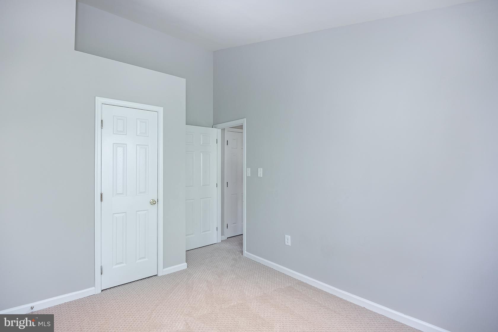 WALNEY MILLS - Residential