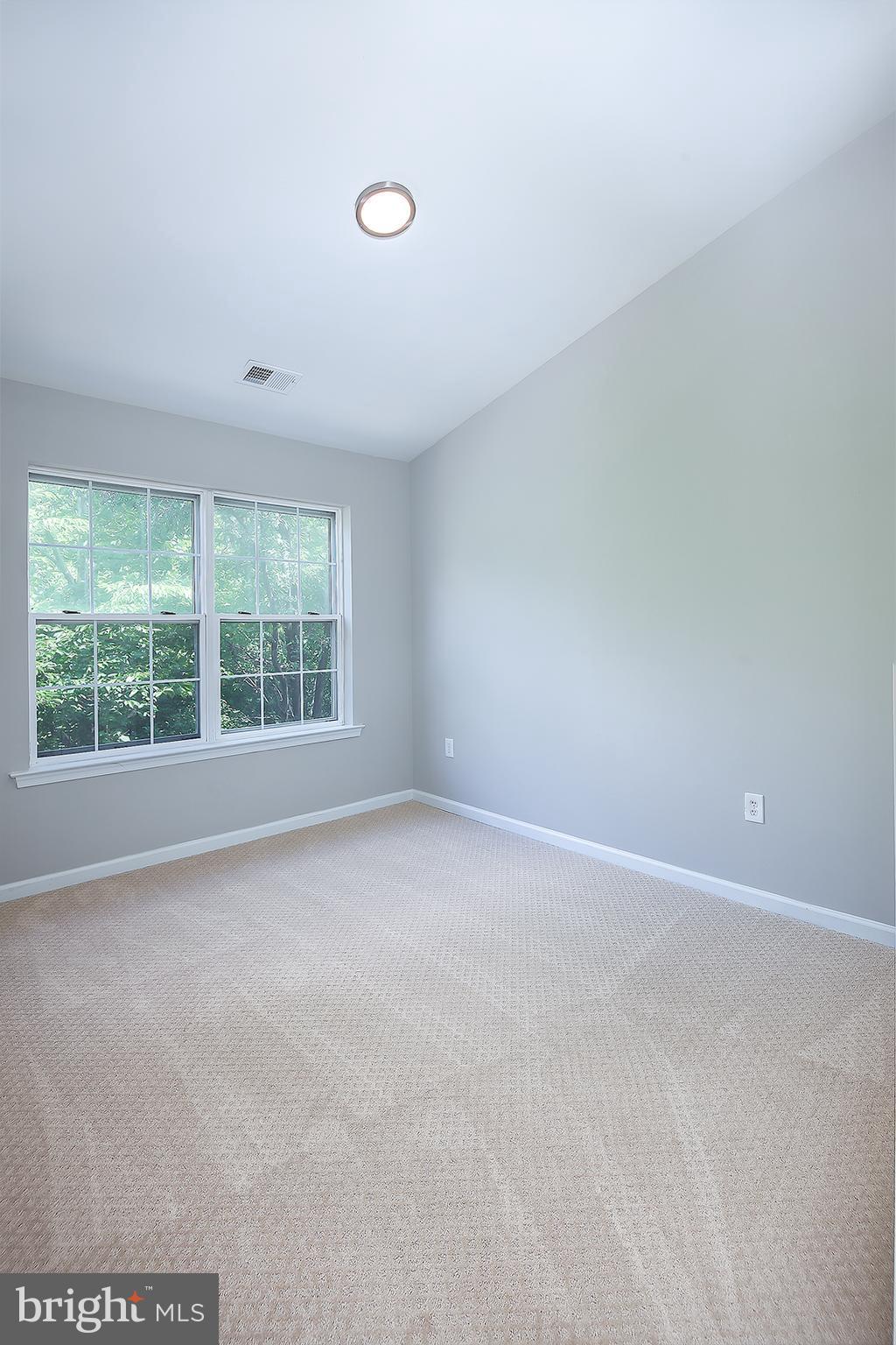 WALNEY MILLS - Residential