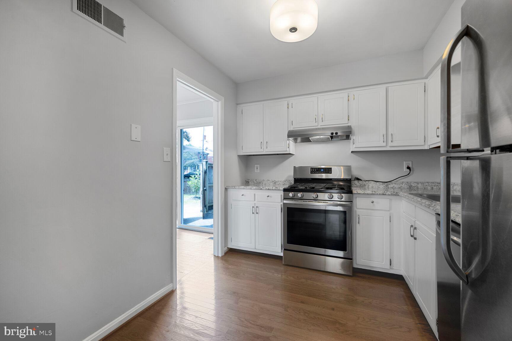 DEL RAY - Residential