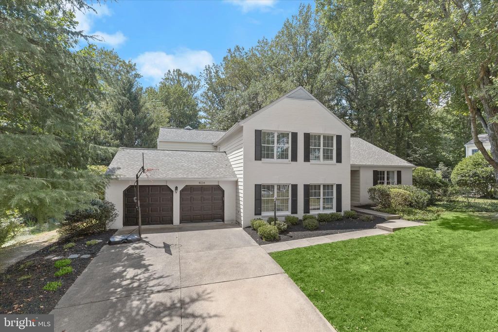 Photo of 4034 White Star Way, ELLICOTT CITY, MD 21042 (MLS # MDHW2063812)