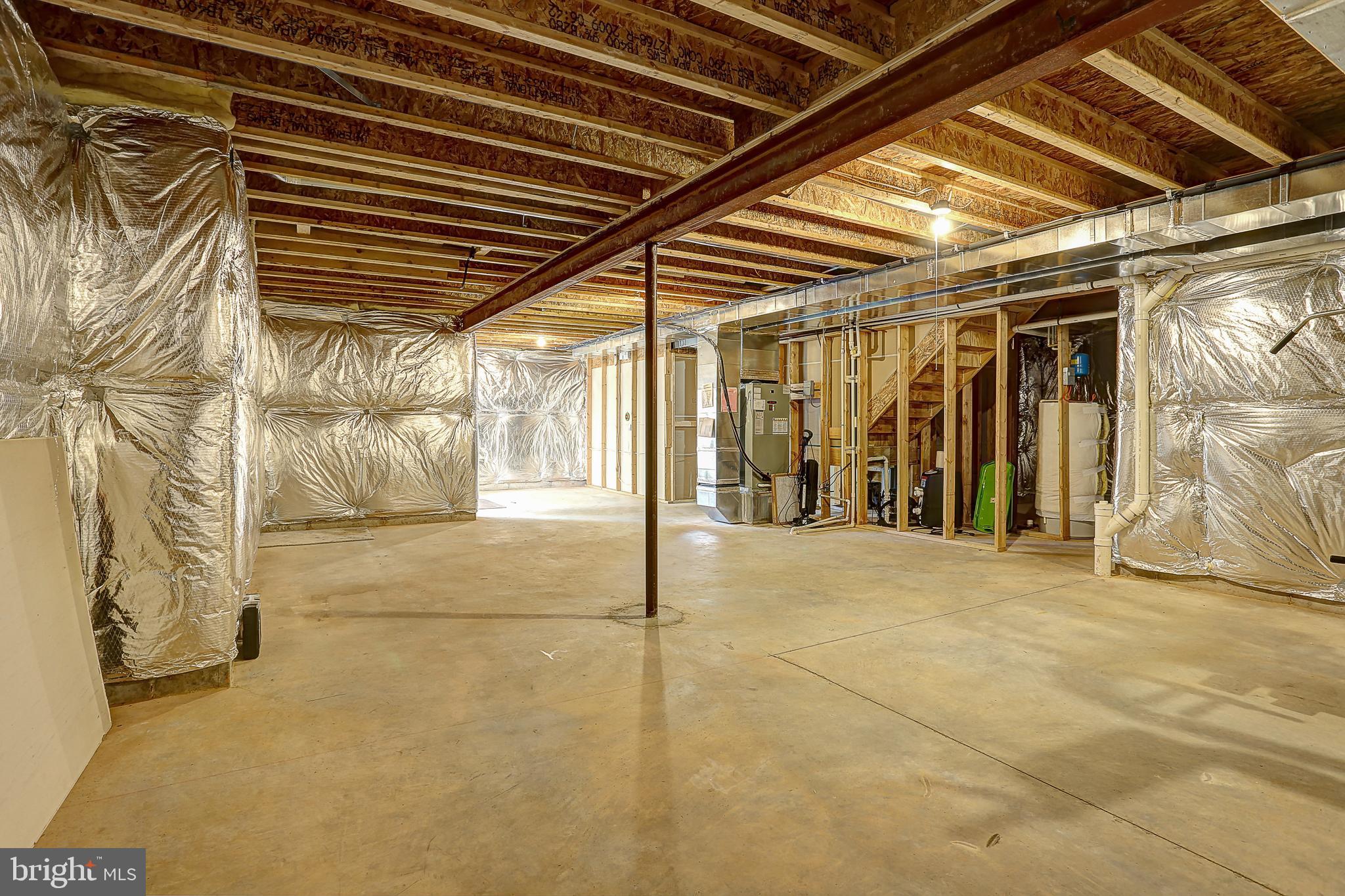 NORTH SHORE LANDING - Residential Lease