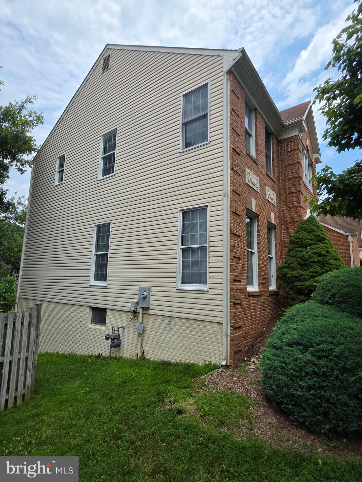 13918 ROCK BROOK COURT