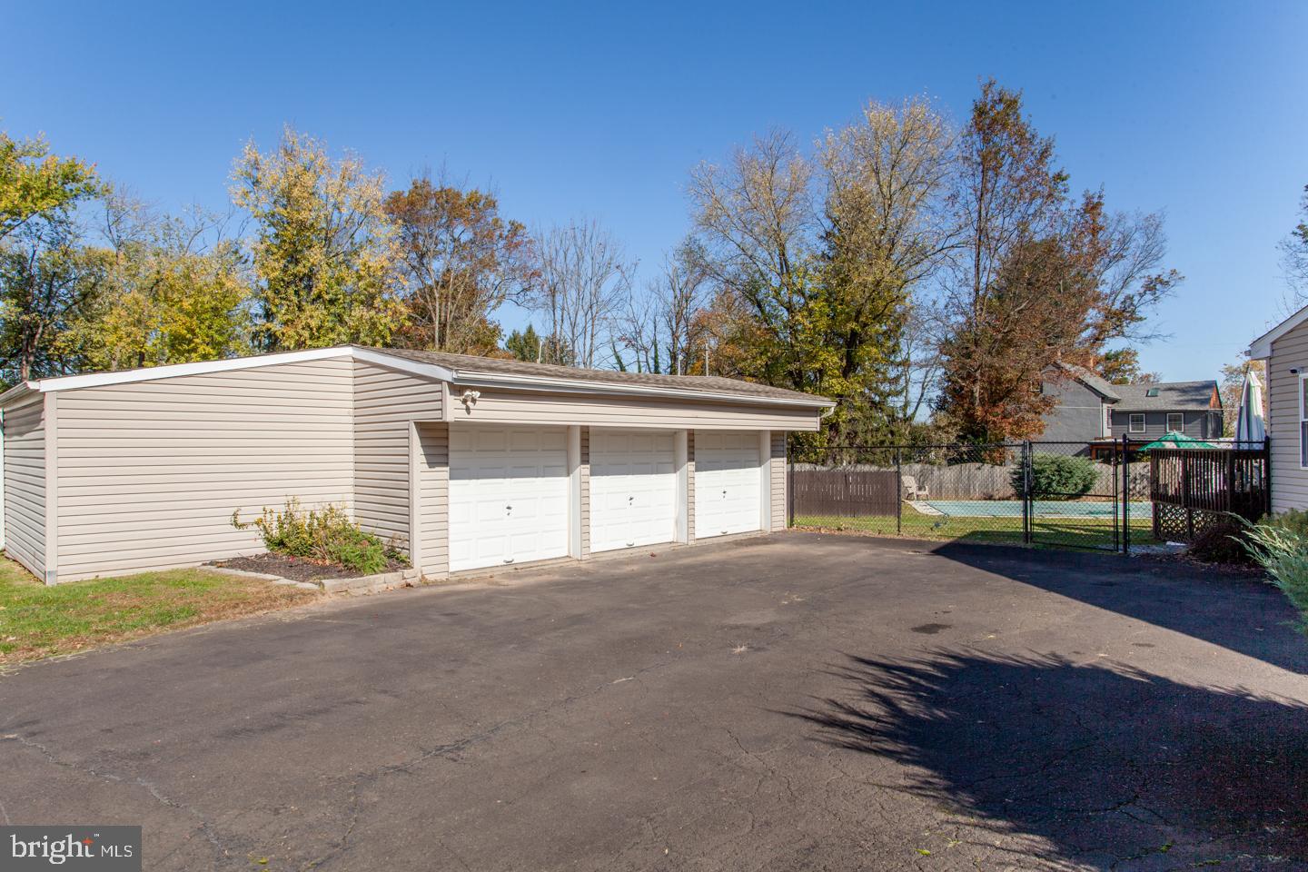 WOODLAND ESTS - Residential