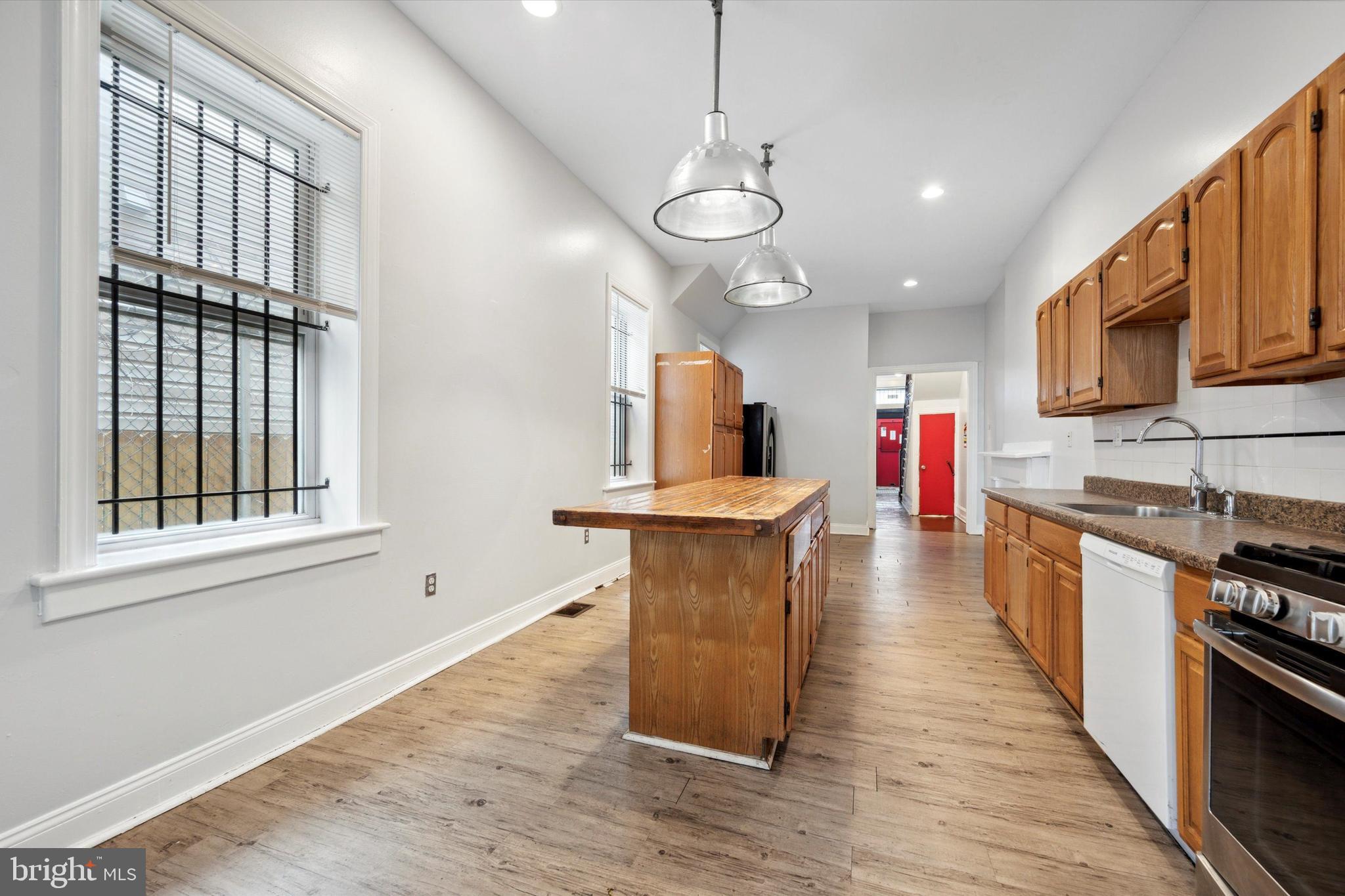 TEMPLE UNIVERSITY - Residential