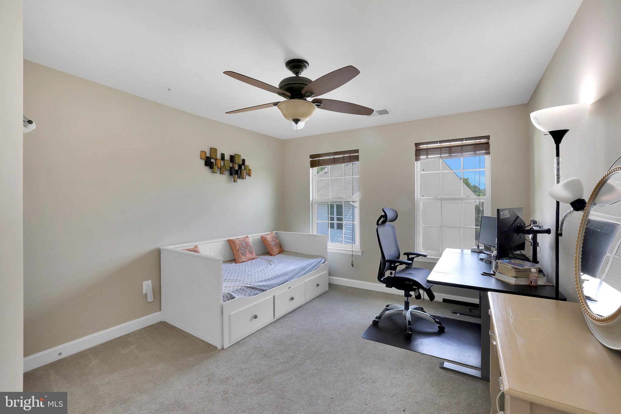 WORTHINGTON - Residential Lease