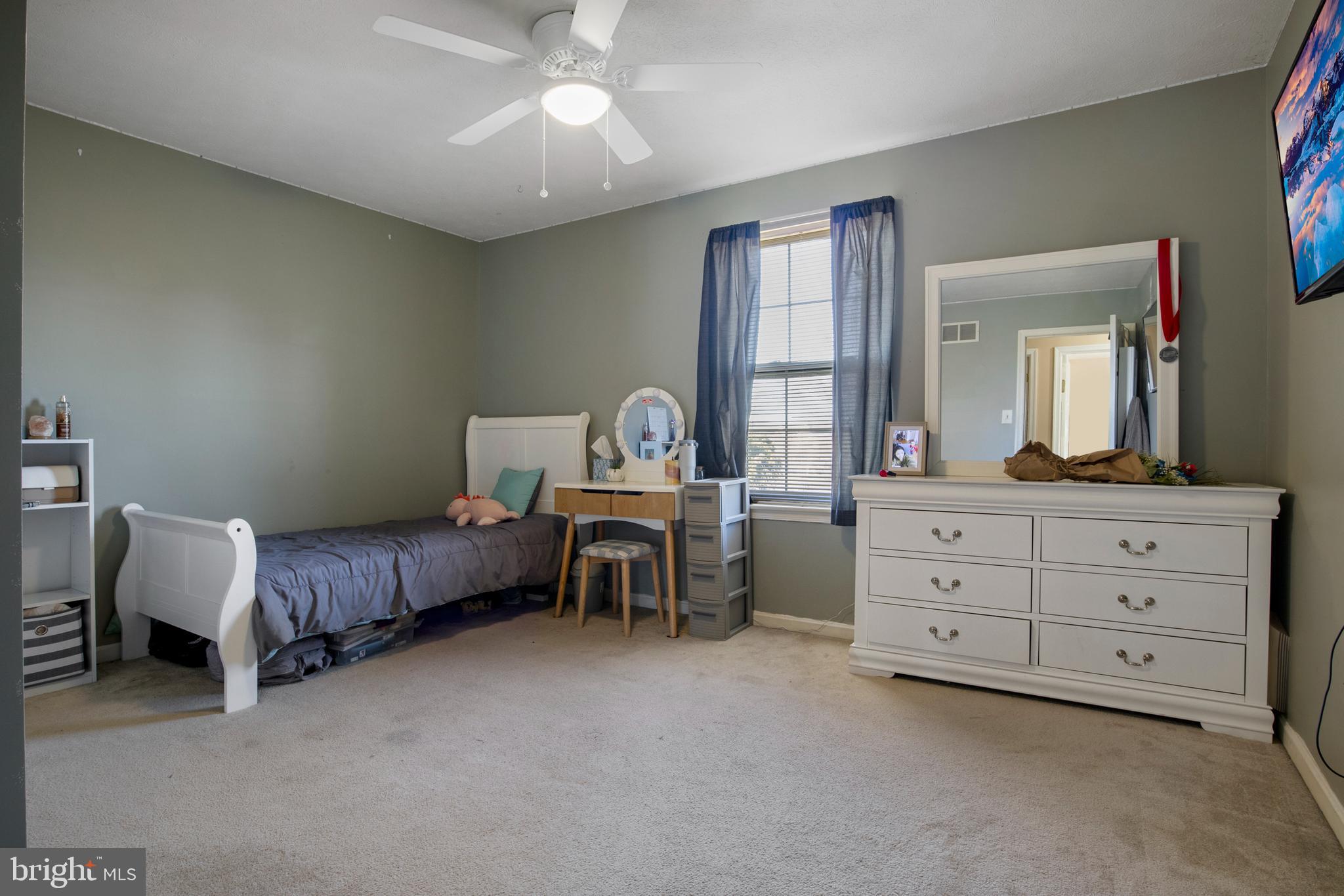 RAINTREE - Residential
