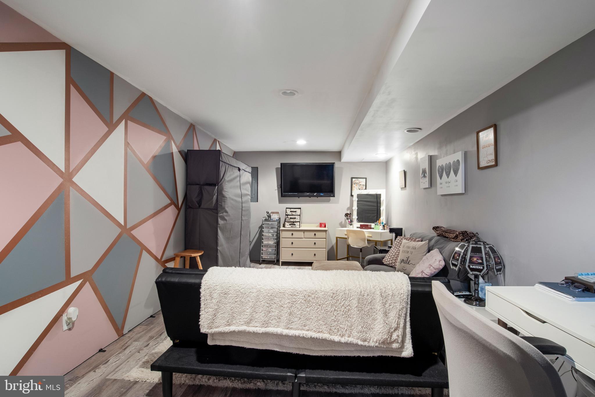 RAINTREE - Residential