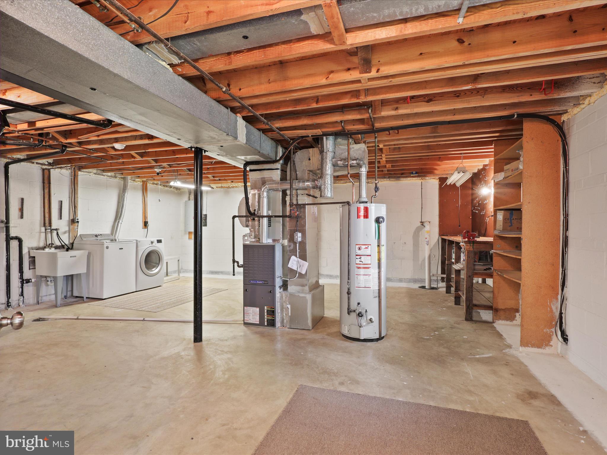 KINGS PARK WEST - Residential