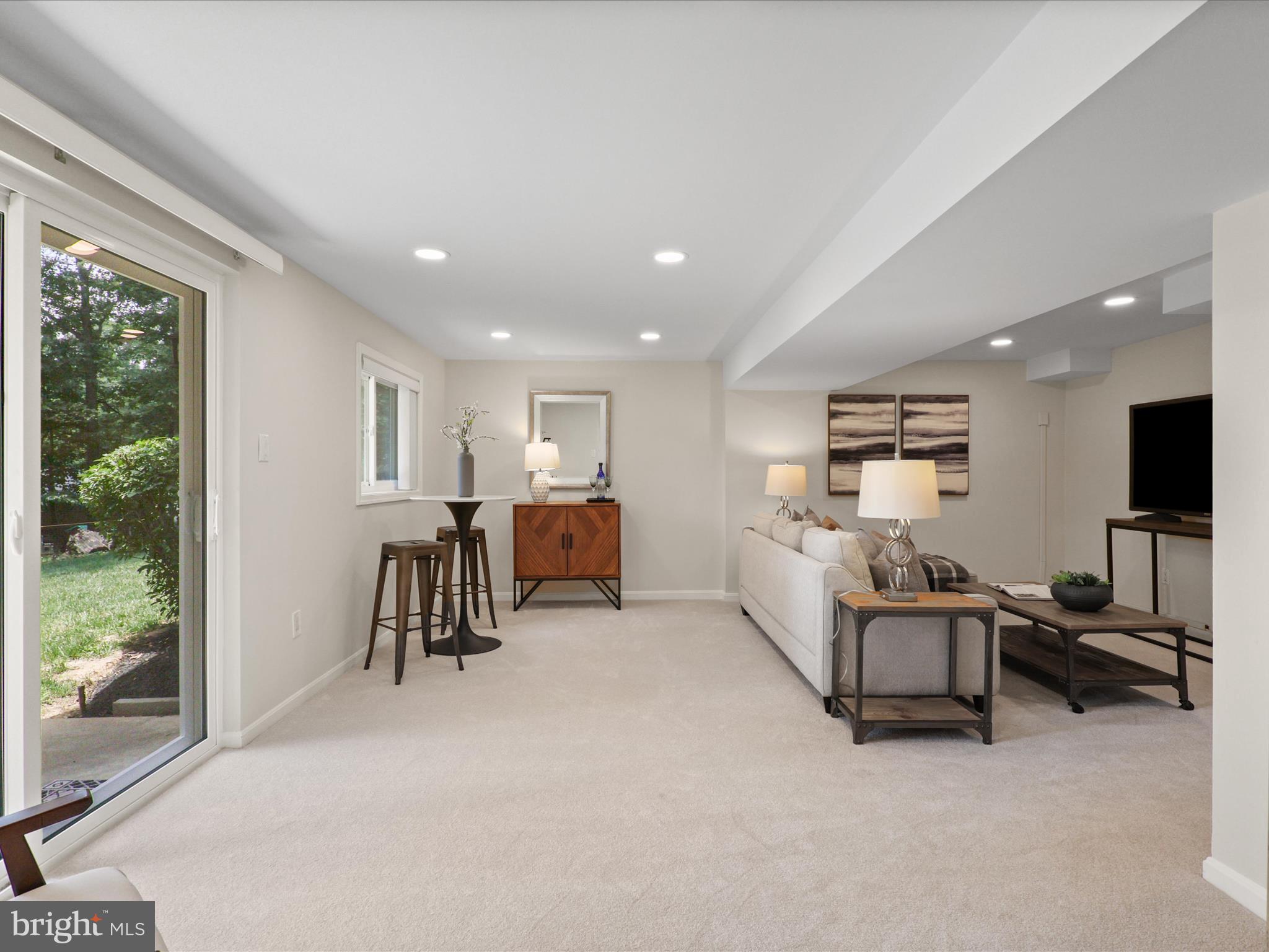 KINGS PARK WEST - Residential