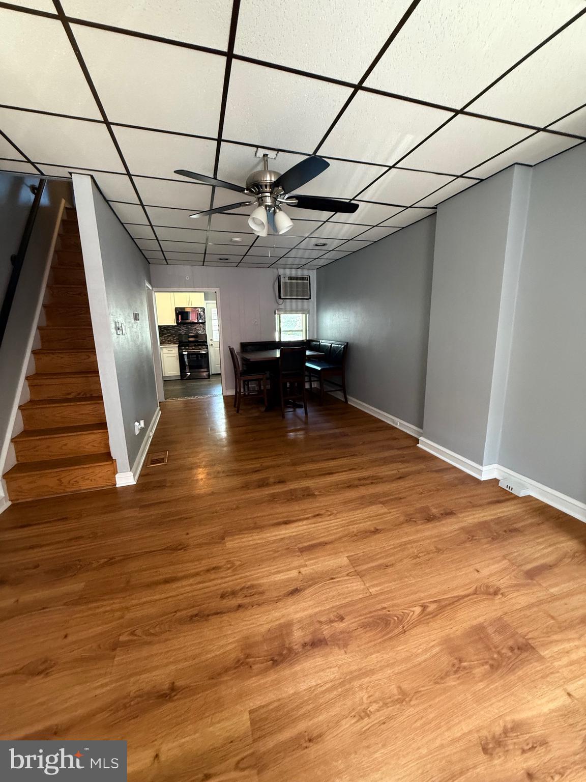 PORT RICHMOND - Residential