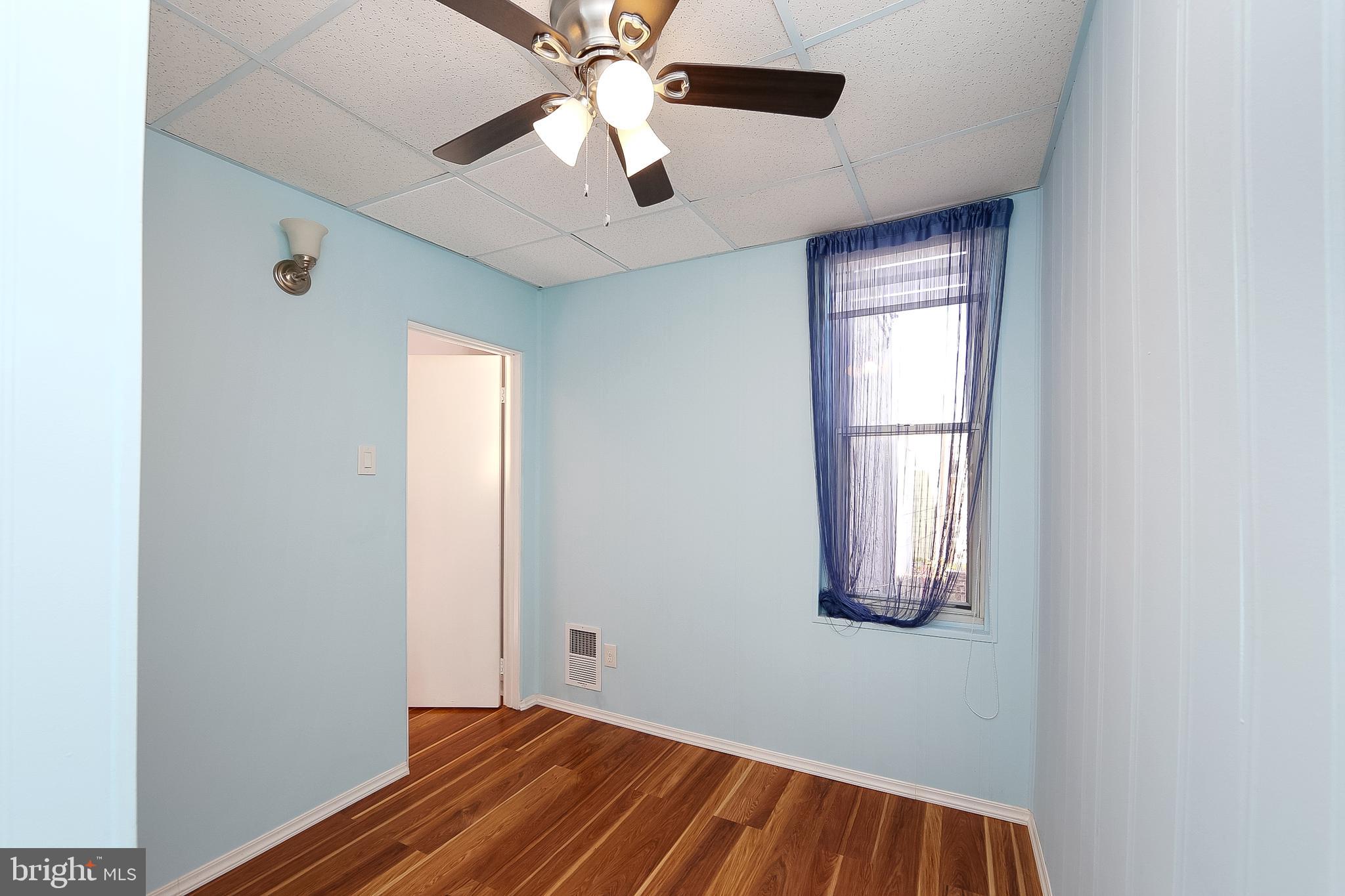 PORT RICHMOND - Residential