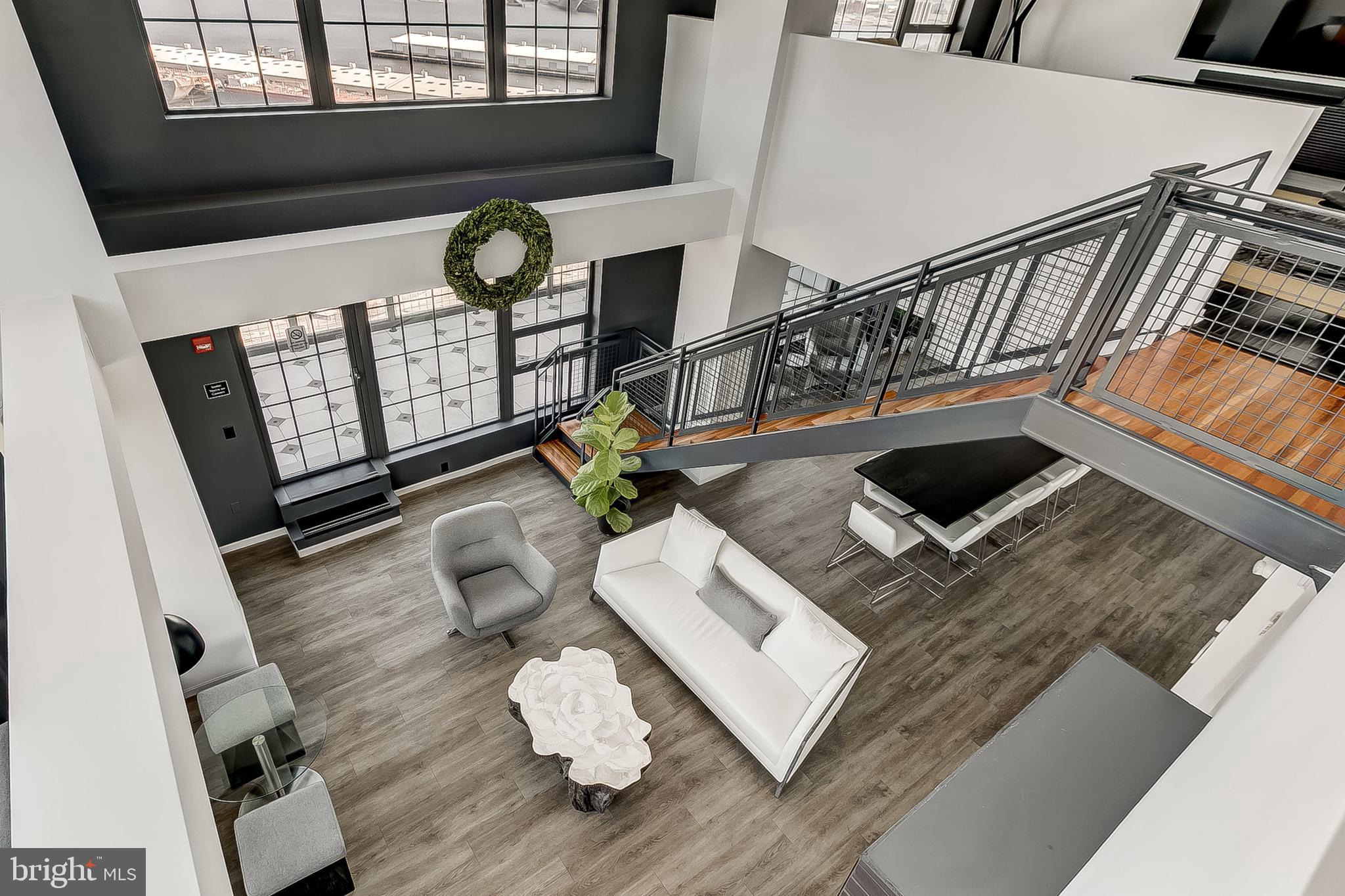 LOCUST POINT - Residential