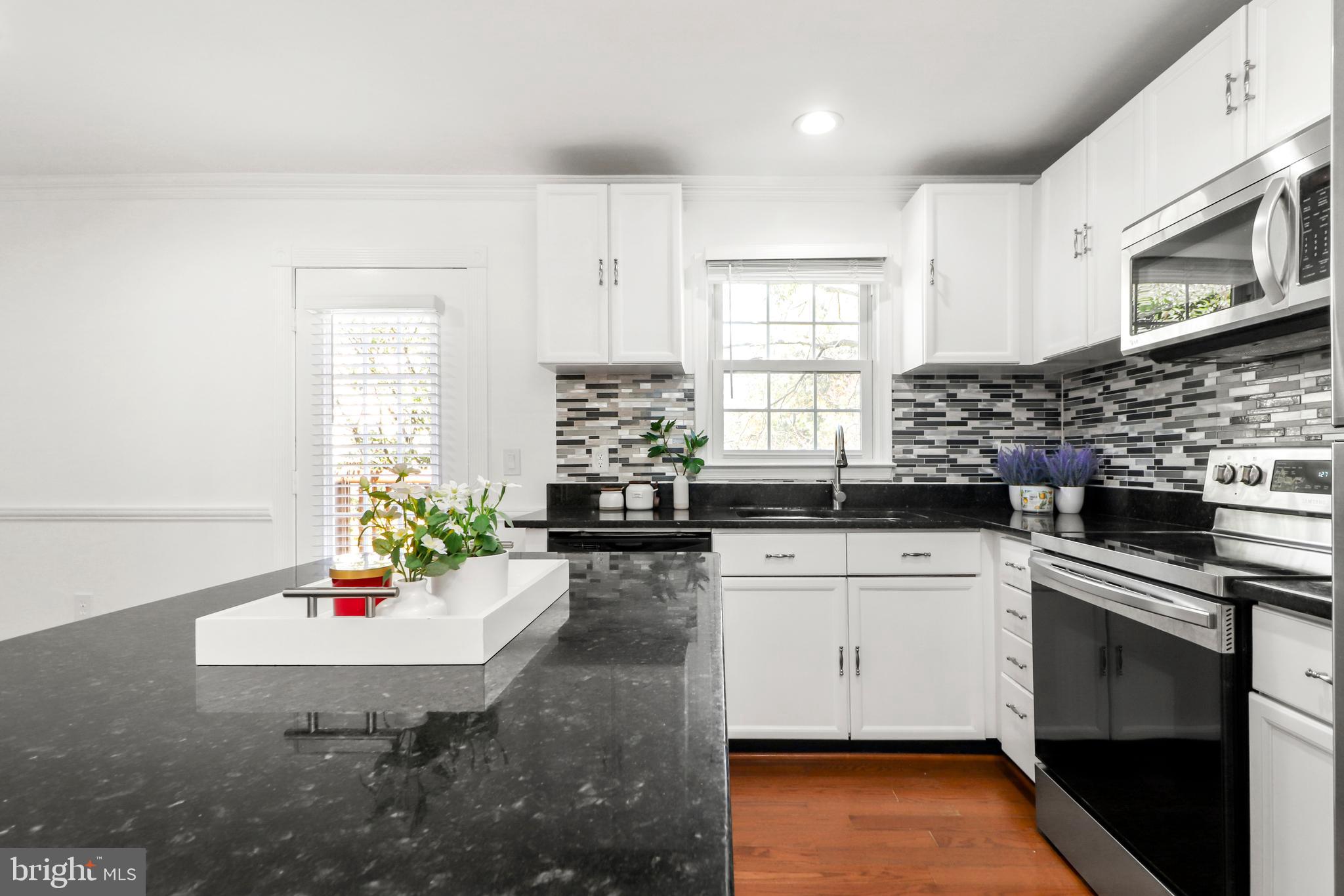 HERITAGE ESTATES - Residential