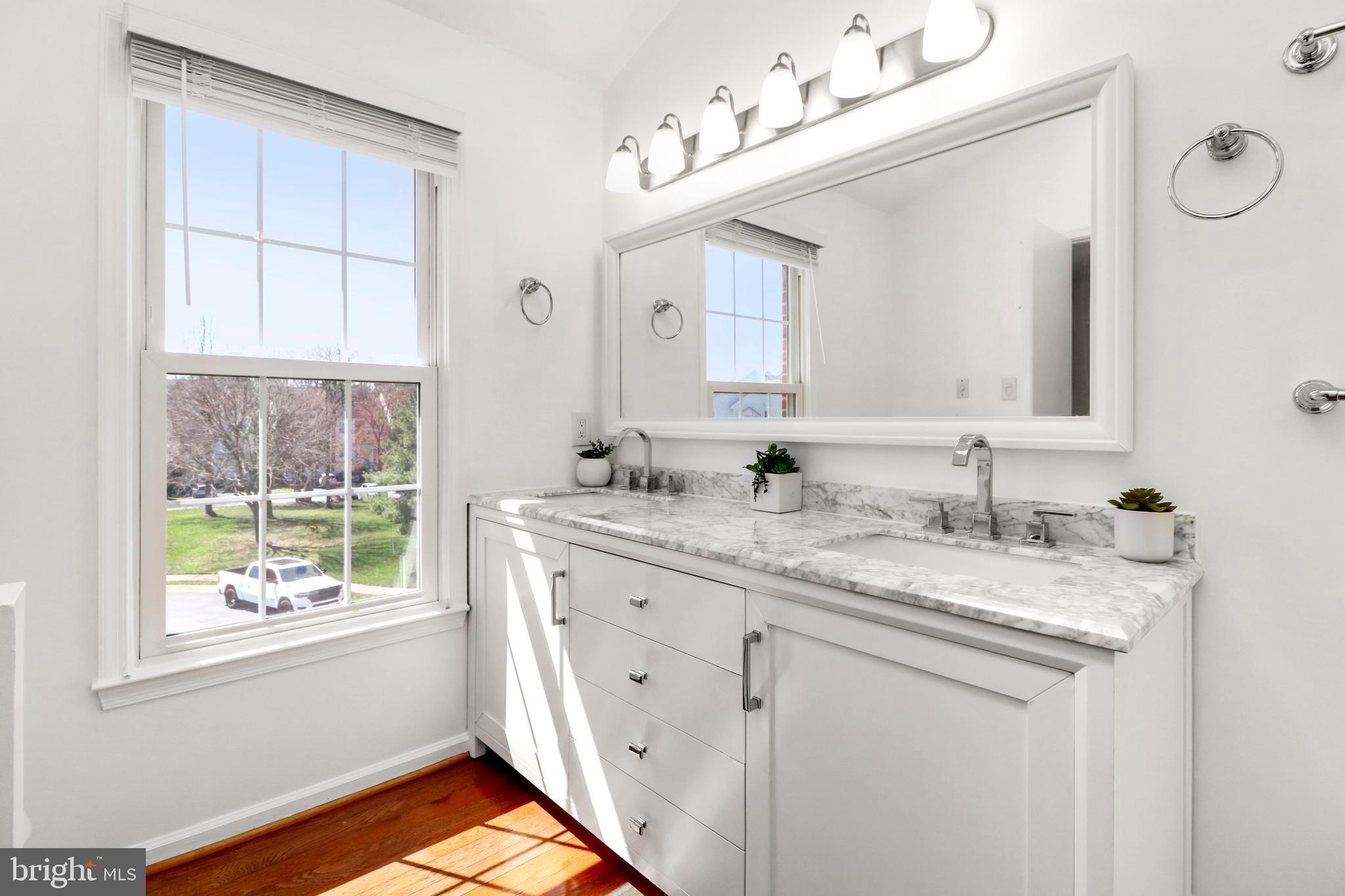 HERITAGE ESTATES - Residential