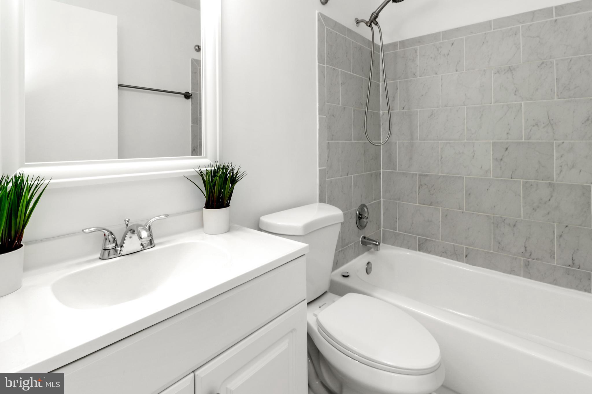 HERITAGE ESTATES - Residential
