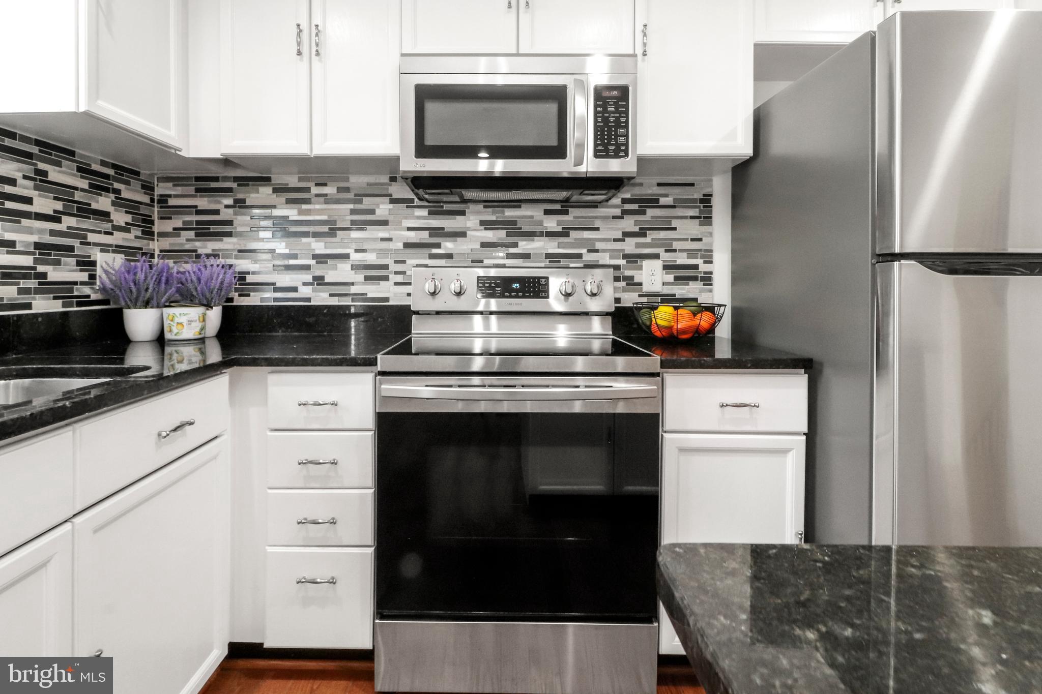 HERITAGE ESTATES - Residential