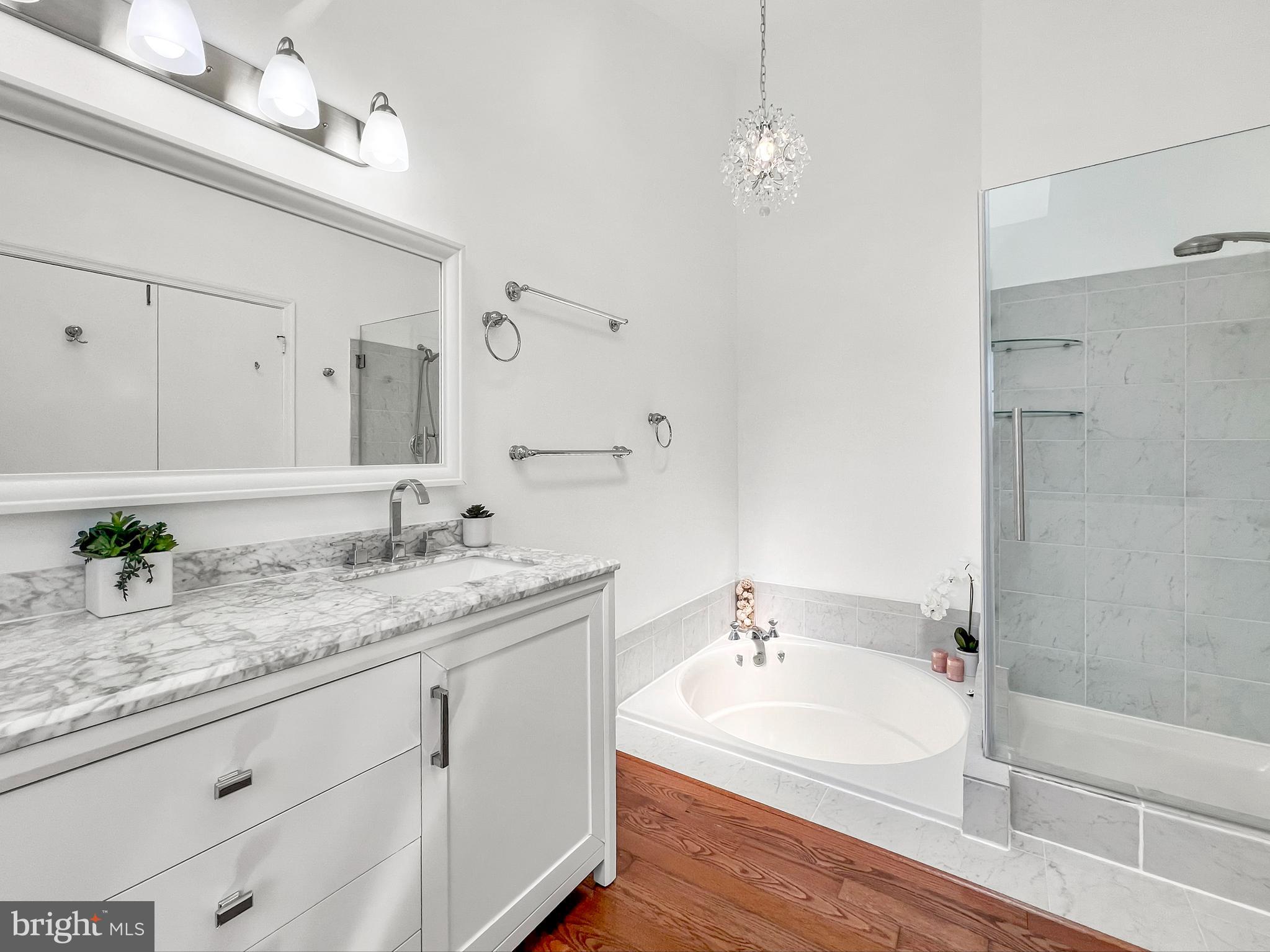 HERITAGE ESTATES - Residential