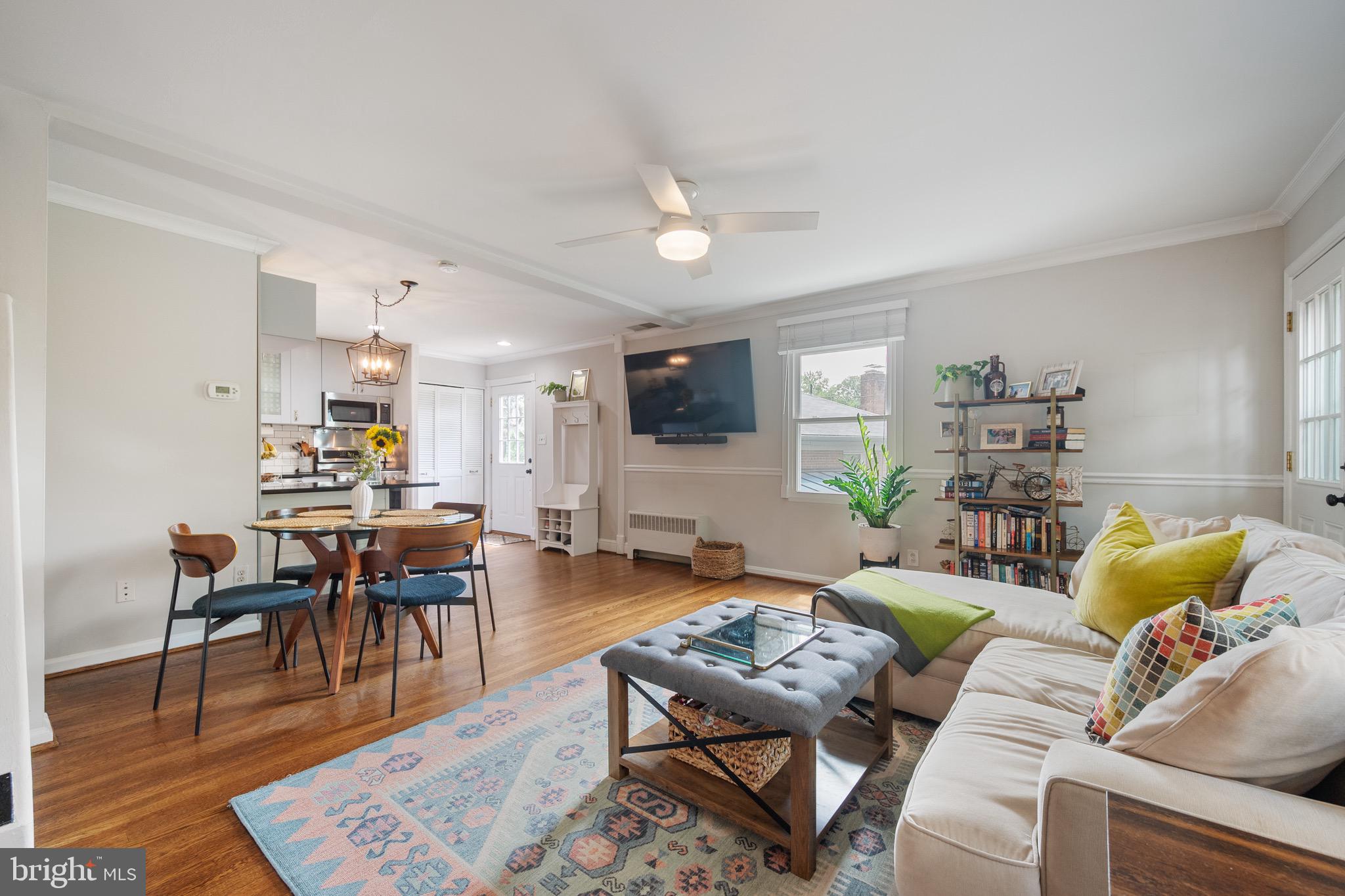 WARWICK VILLAGE - Residential Lease