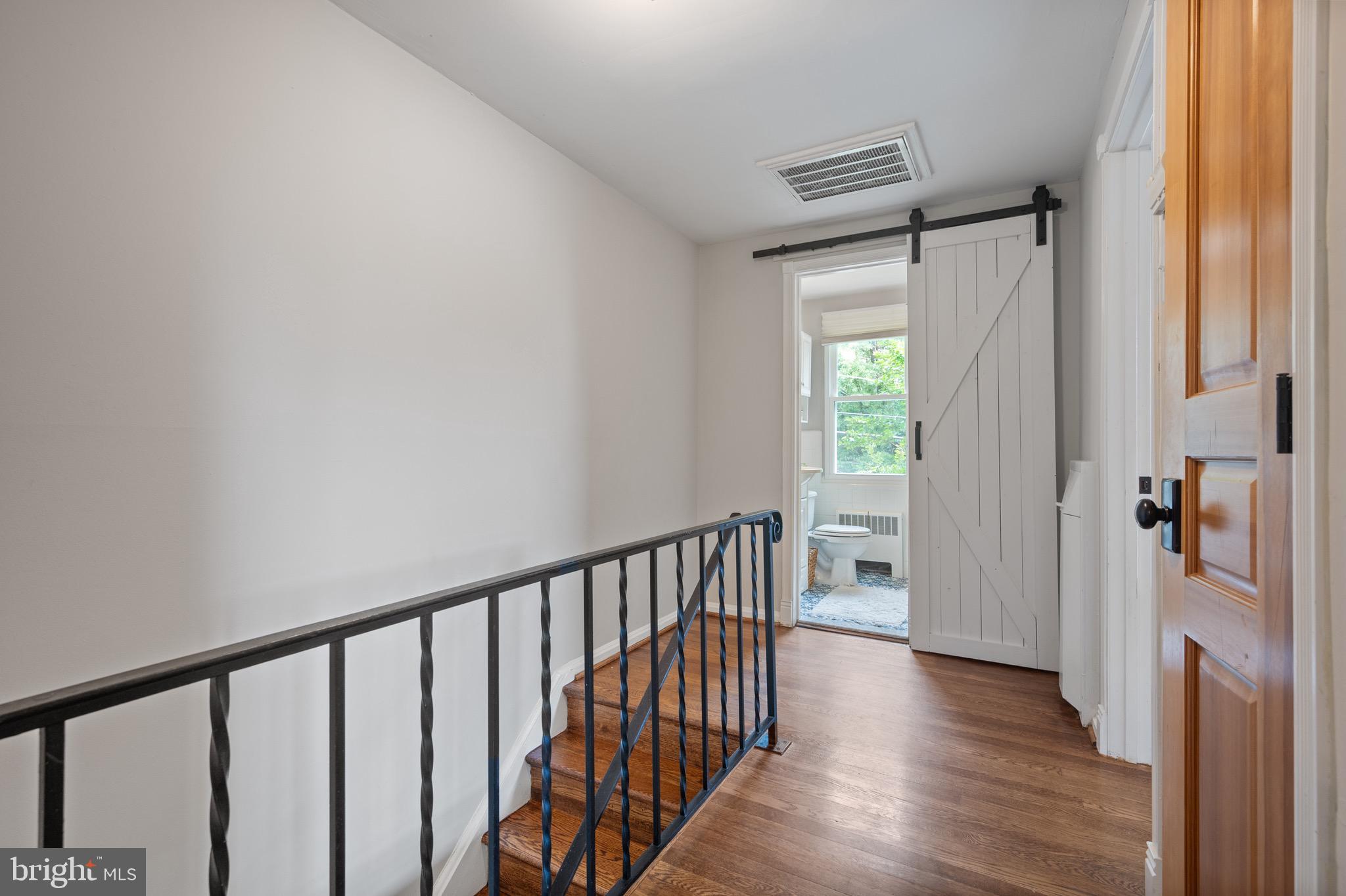 WARWICK VILLAGE - Residential Lease