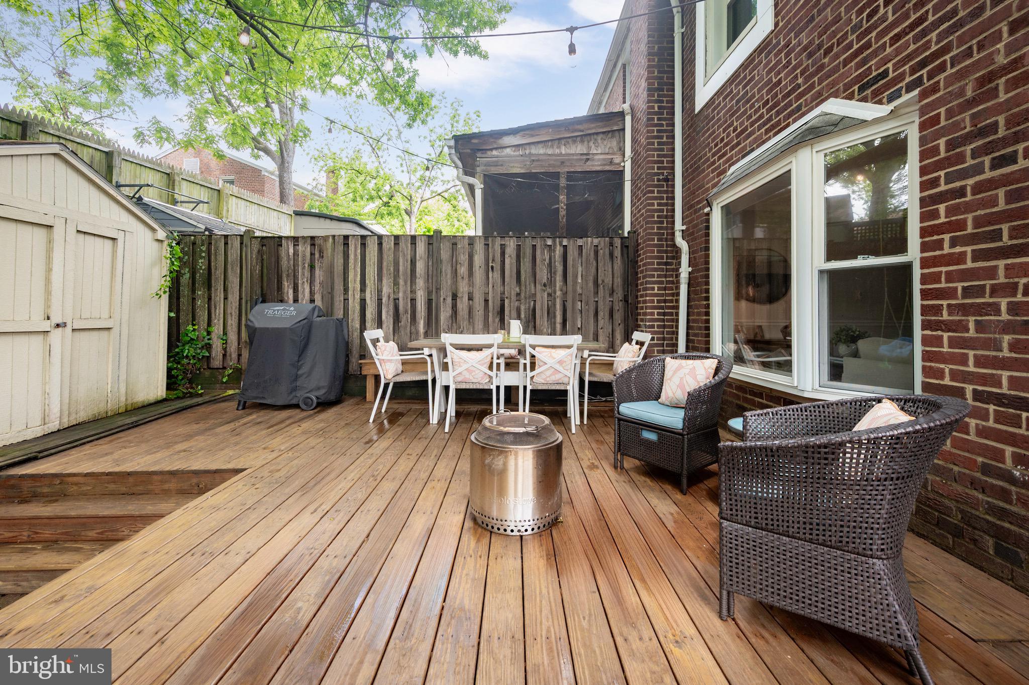 WARWICK VILLAGE - Residential Lease