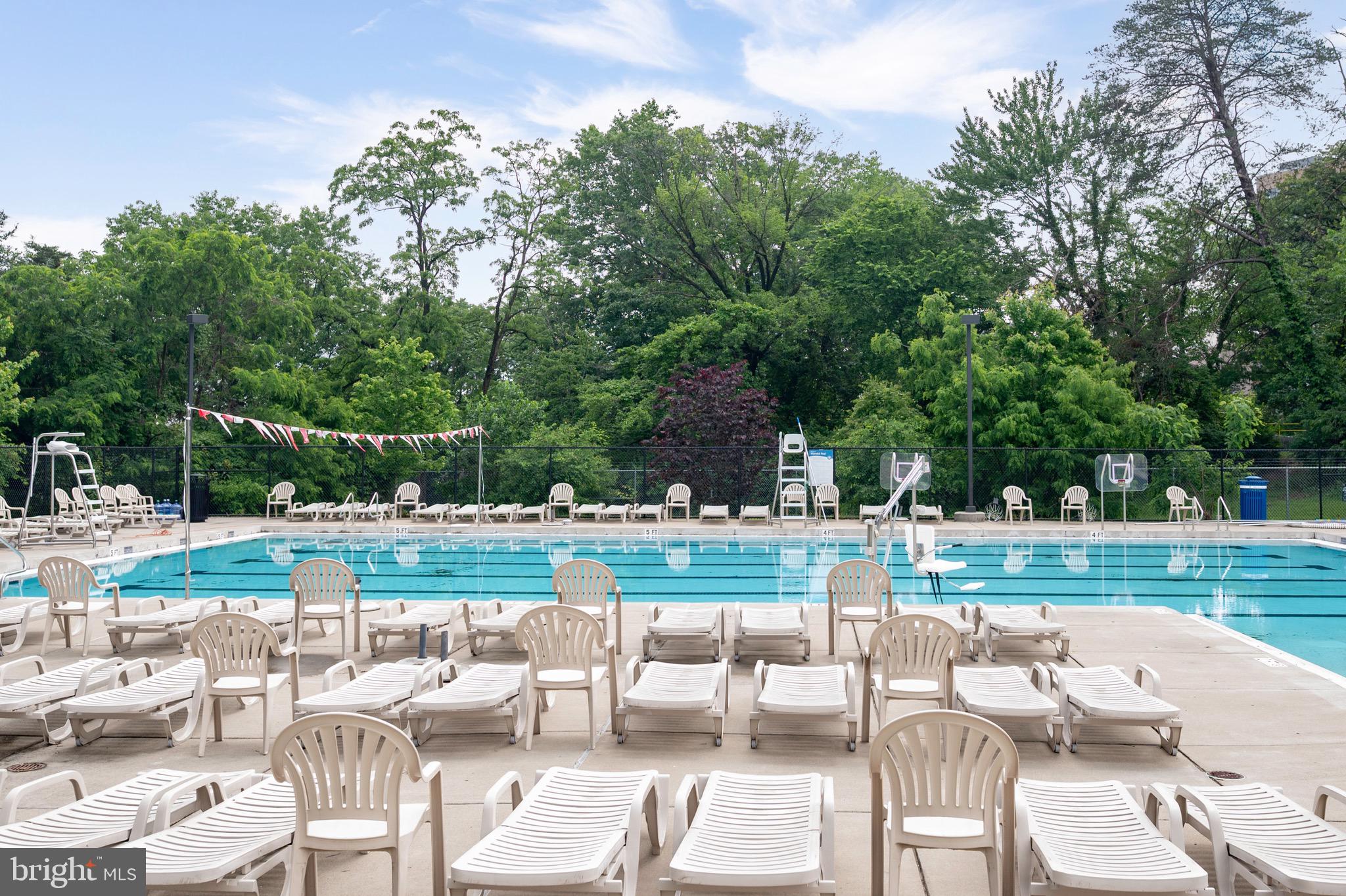 WARWICK VILLAGE - Residential Lease