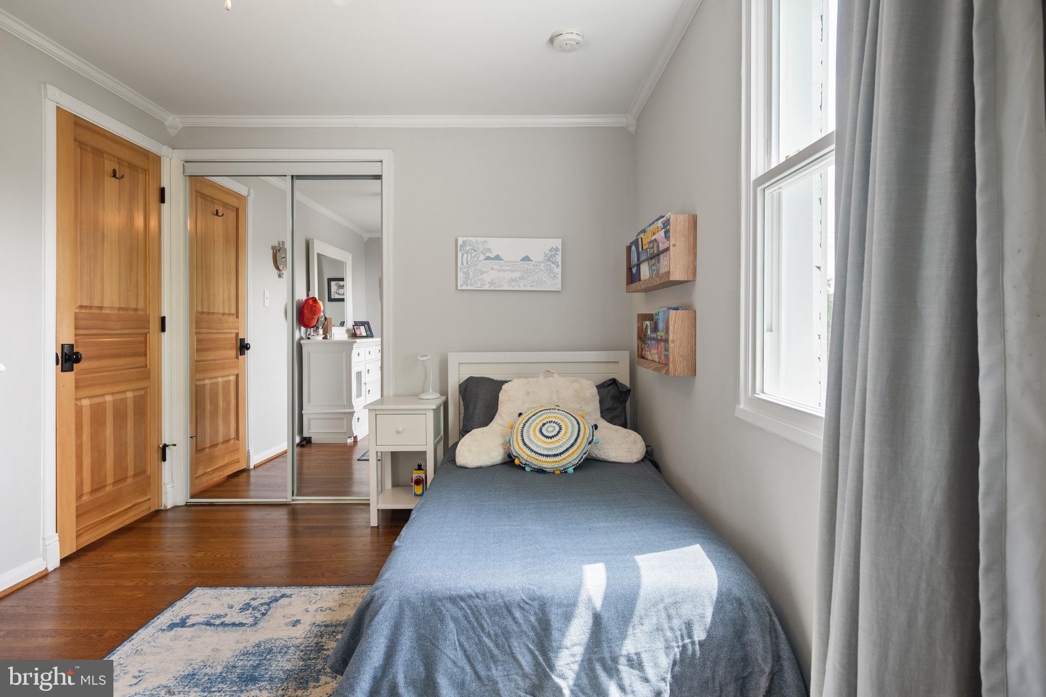 WARWICK VILLAGE - Residential Lease